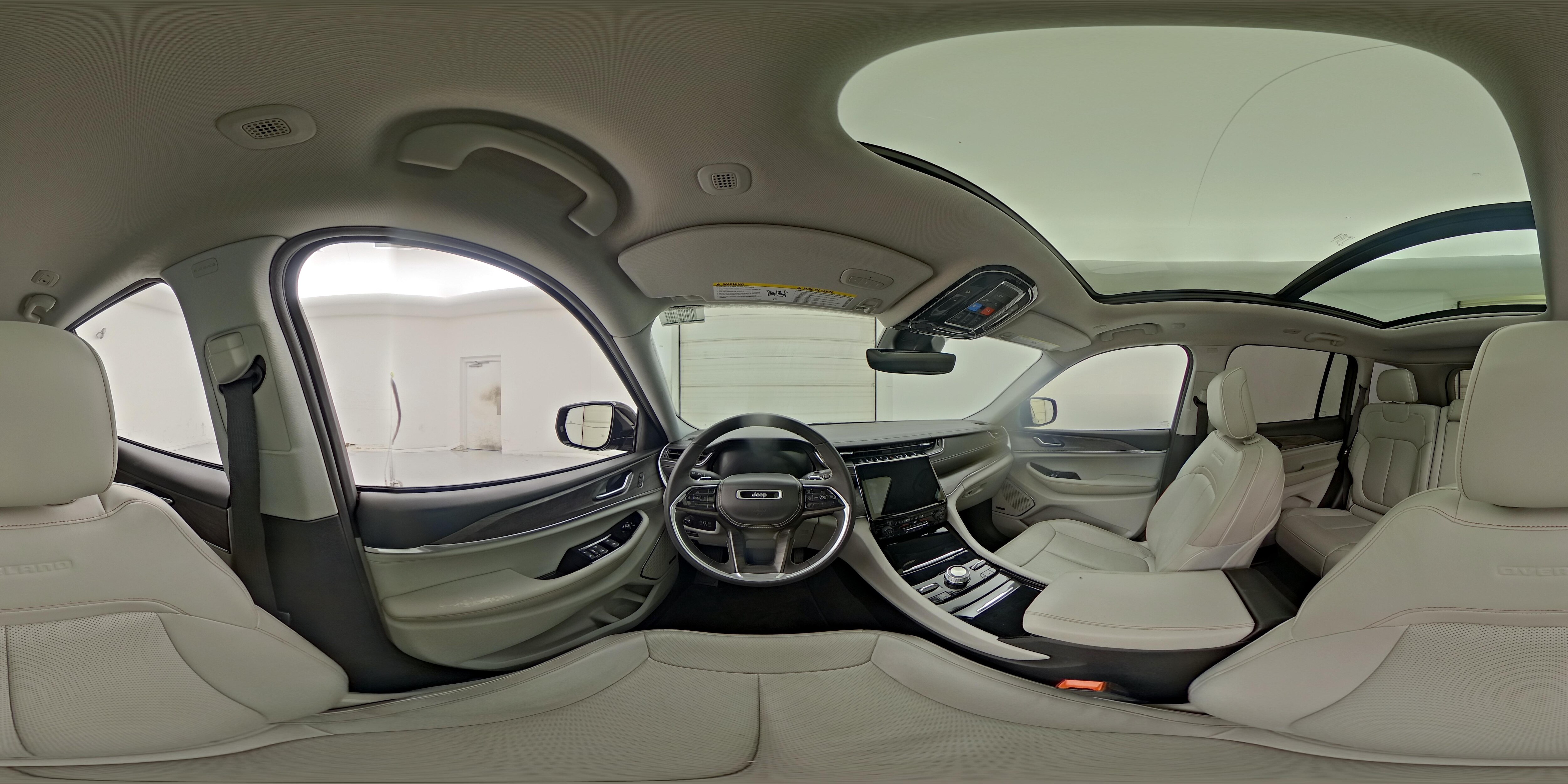 2023 Jeep Grand Cherokee Overland - Photo 28
