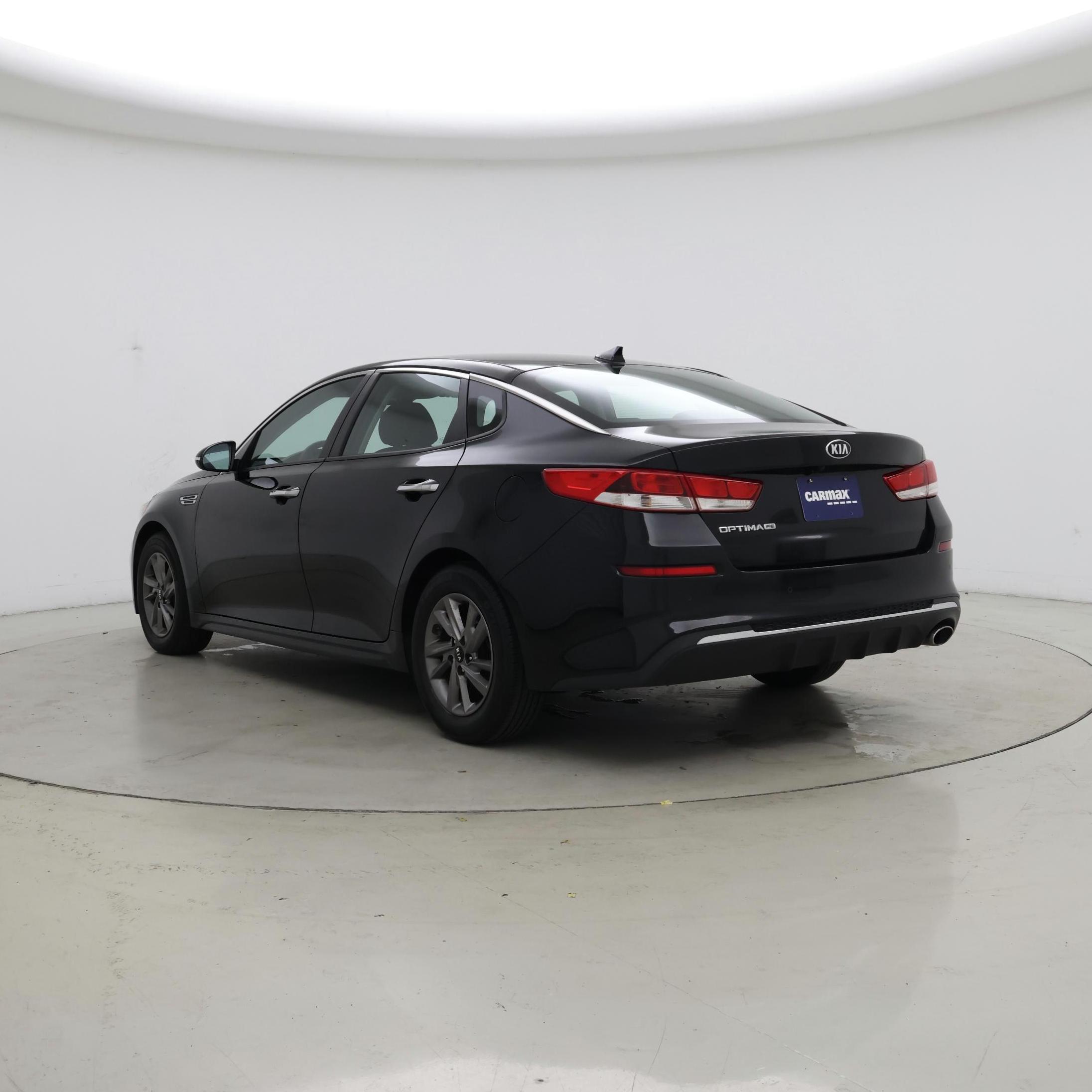 Thumbnail: 2020 Kia Optima - 2