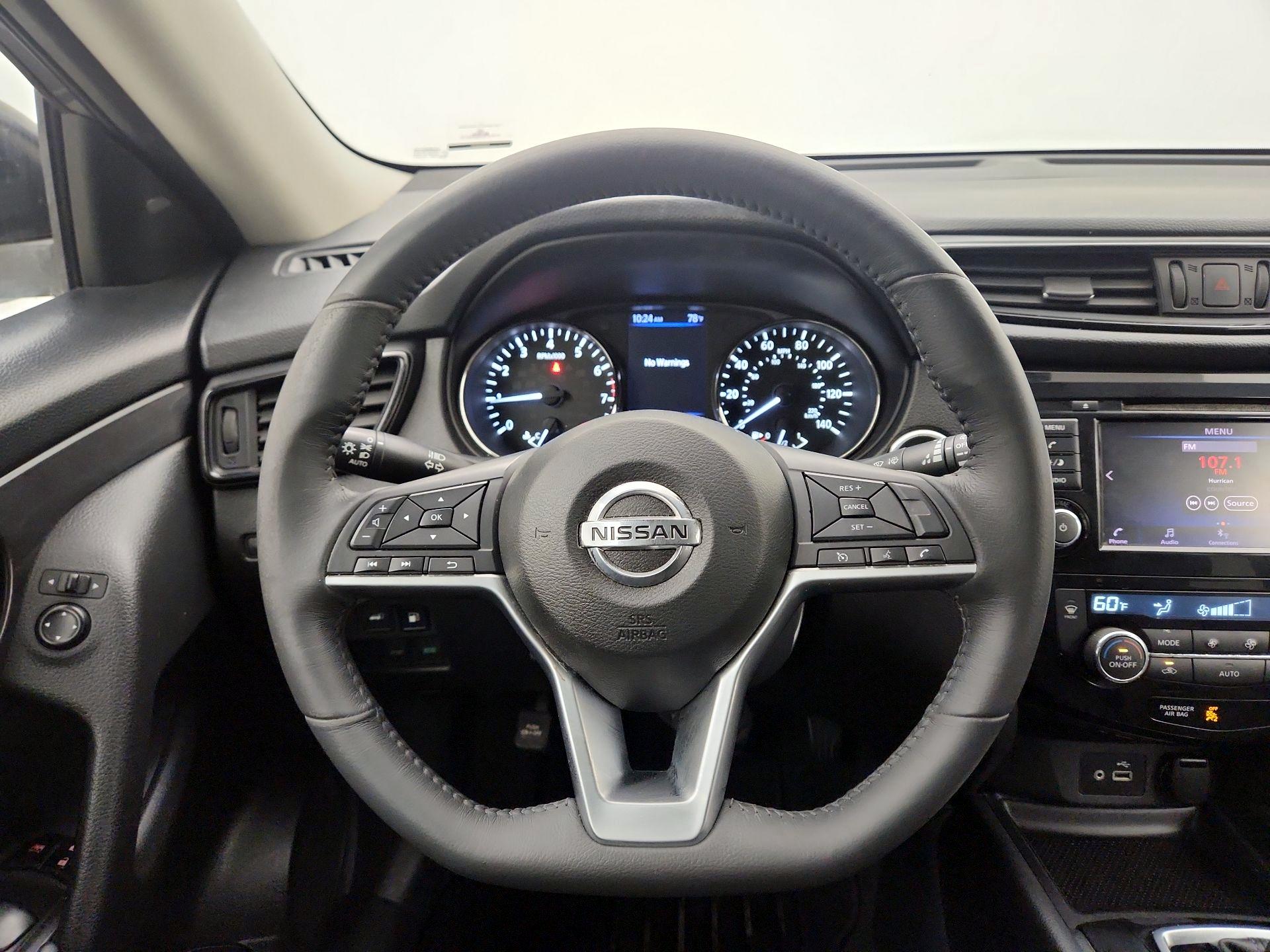 Thumbnail: 2018 Nissan Rogue - 10