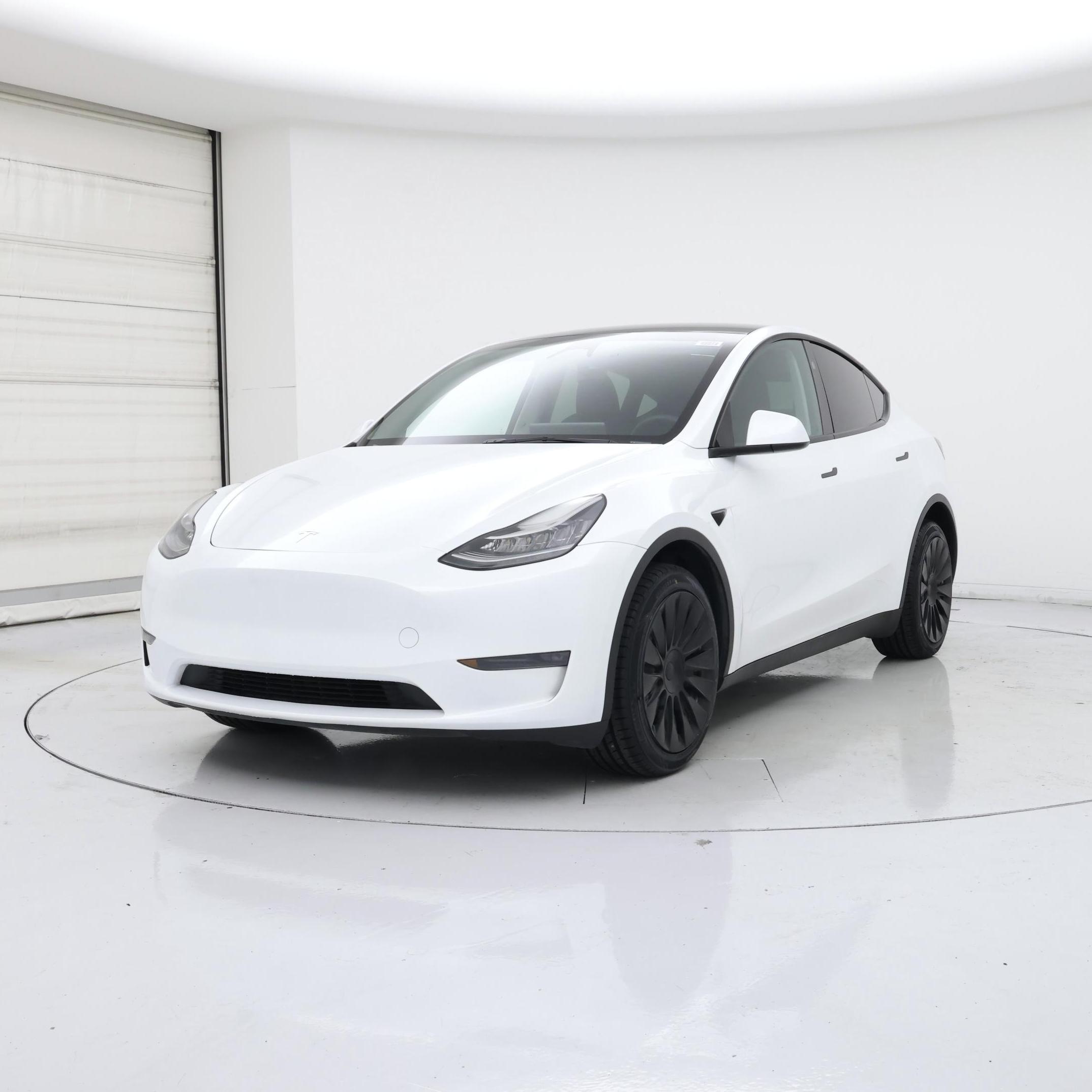 Thumbnail: 2023 Tesla Model Y - 4