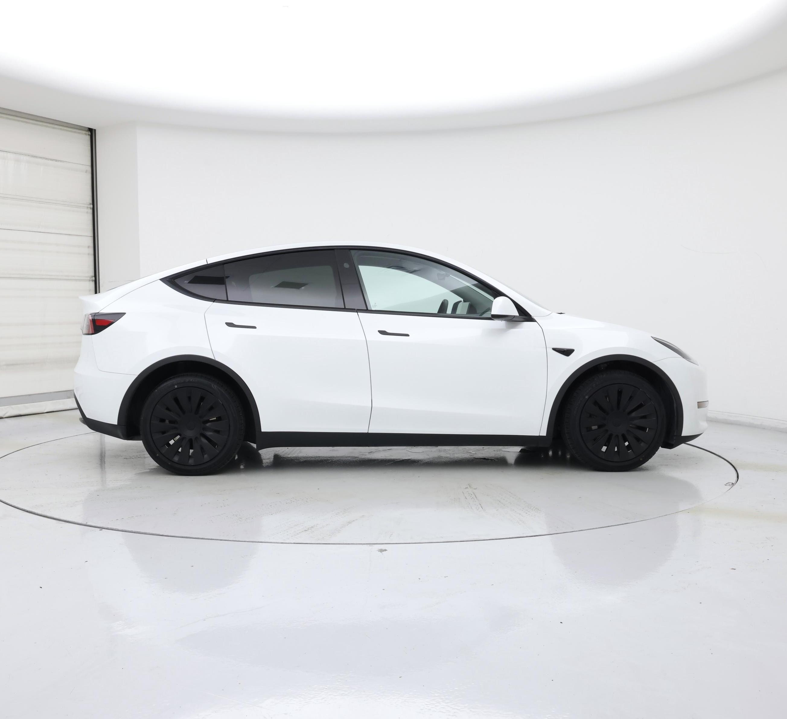 Thumbnail: 2023 Tesla Model Y - 7