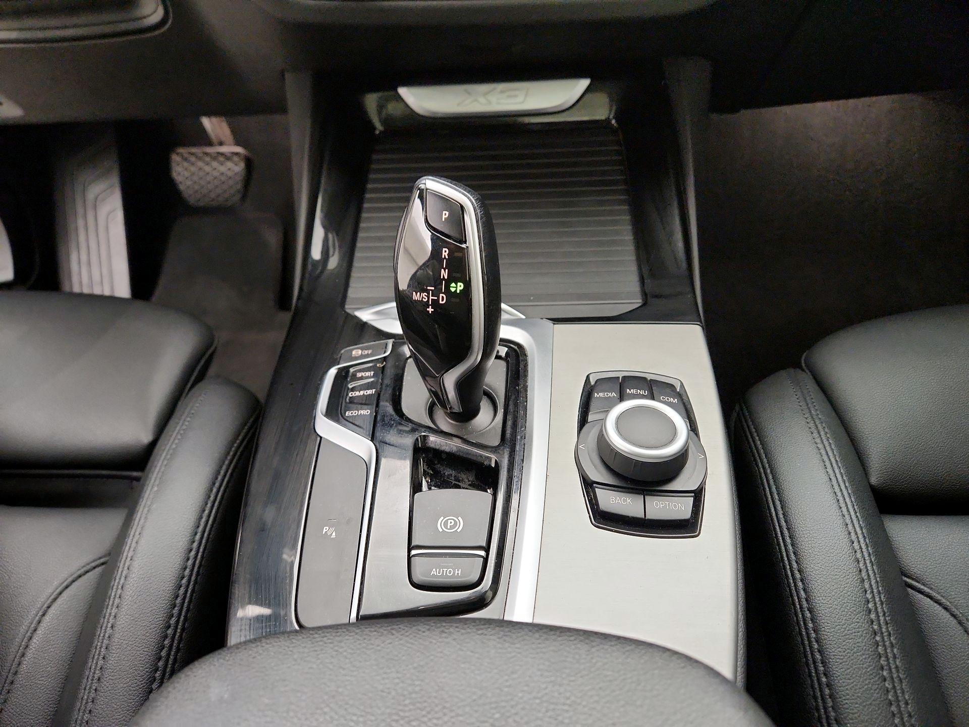 Thumbnail: 2019 BMW X3 - 17