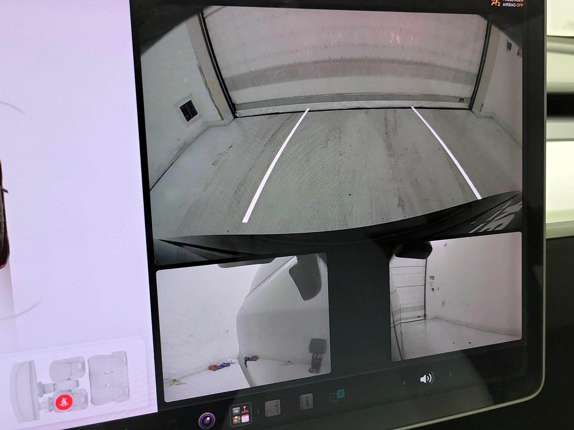 Thumbnail: 2021 Tesla Model 3 - 14