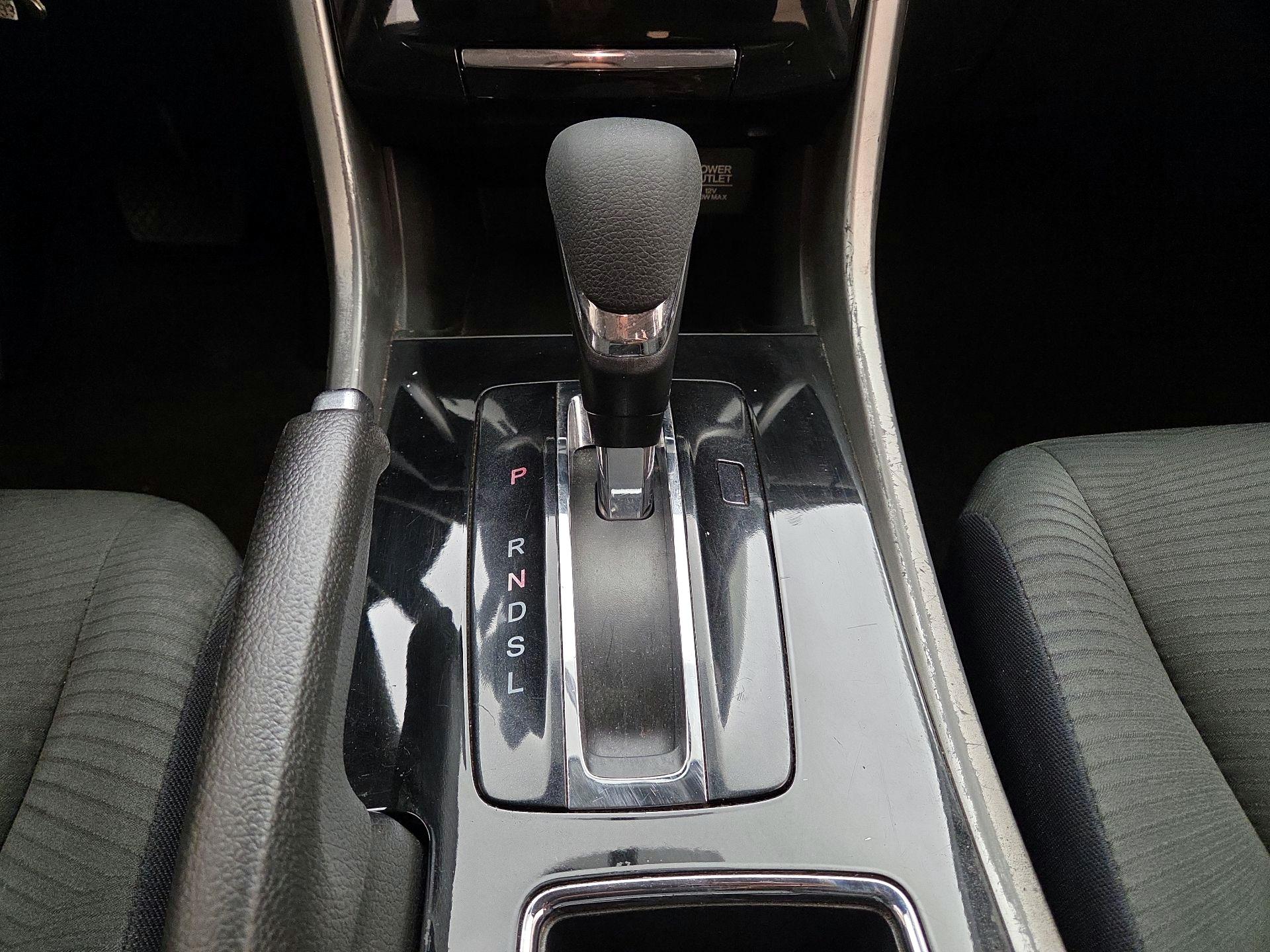 Thumbnail: 2017 Honda Accord - 17