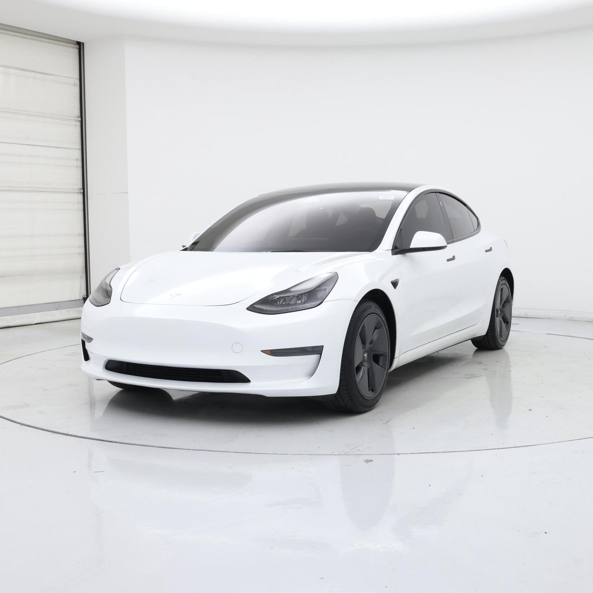 Thumbnail: 2023 Tesla Model 3 - 4