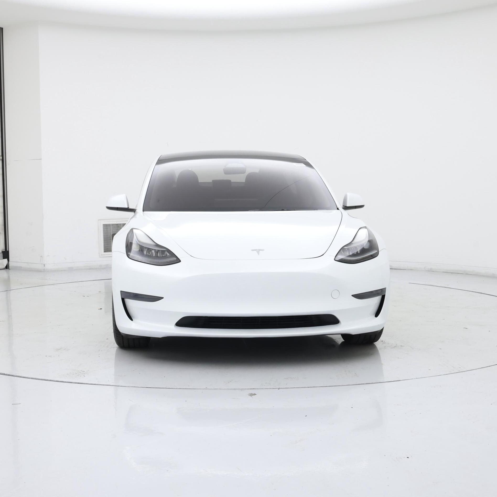 Thumbnail: 2023 Tesla Model 3 - 5