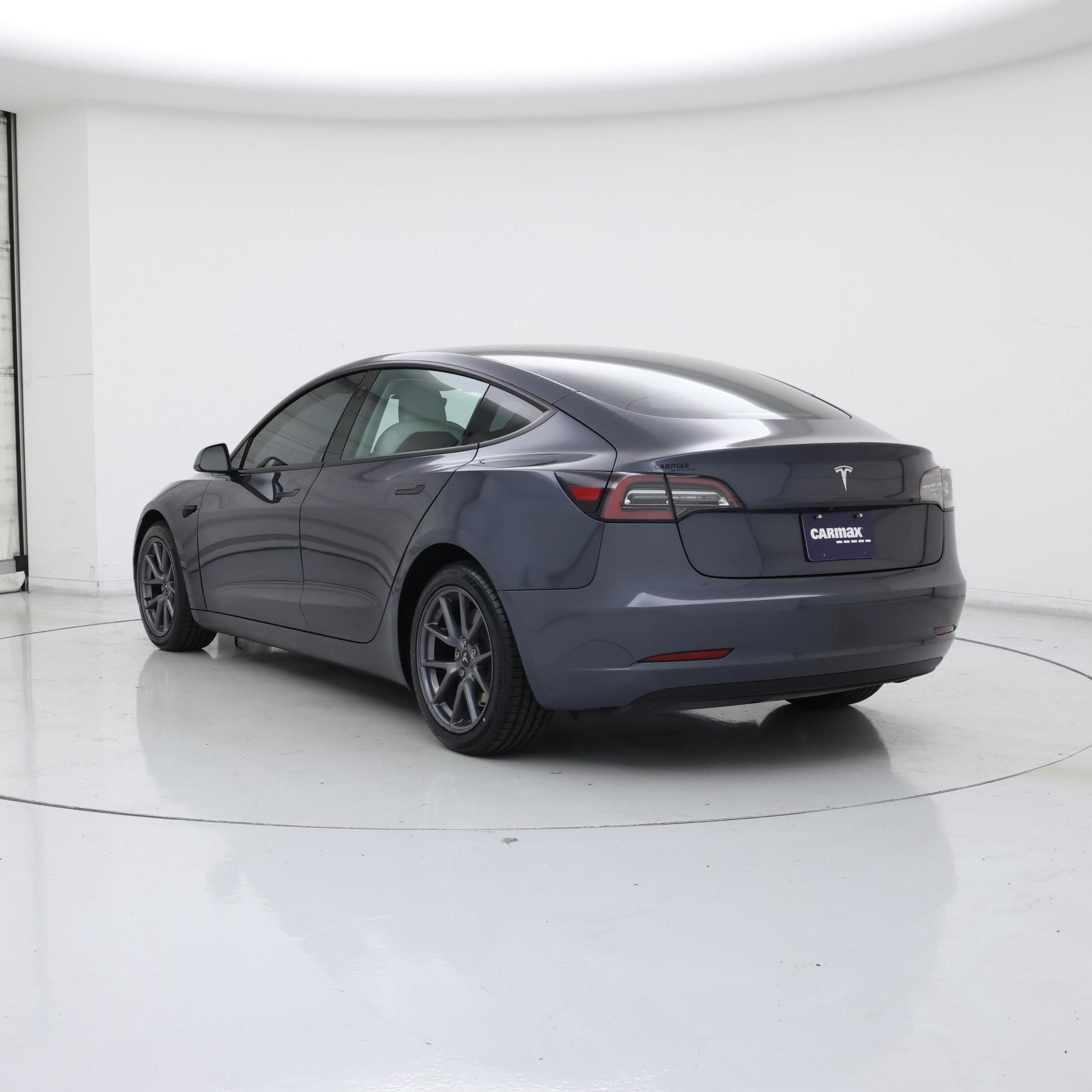 Thumbnail: 2023 Tesla Model 3 - 2