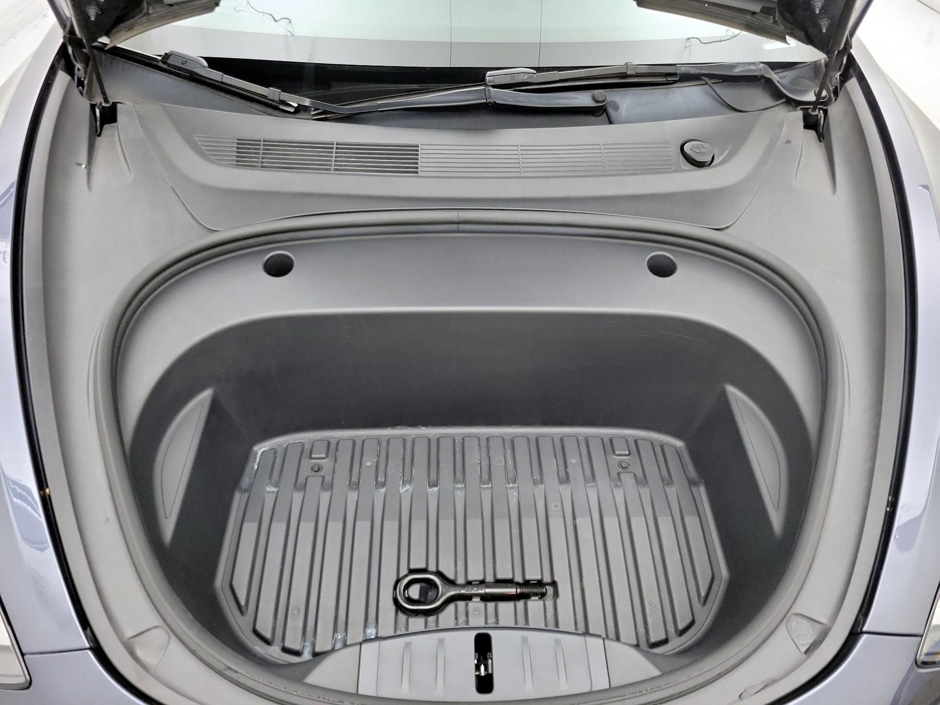 Thumbnail: 2023 Tesla Model 3 - 20