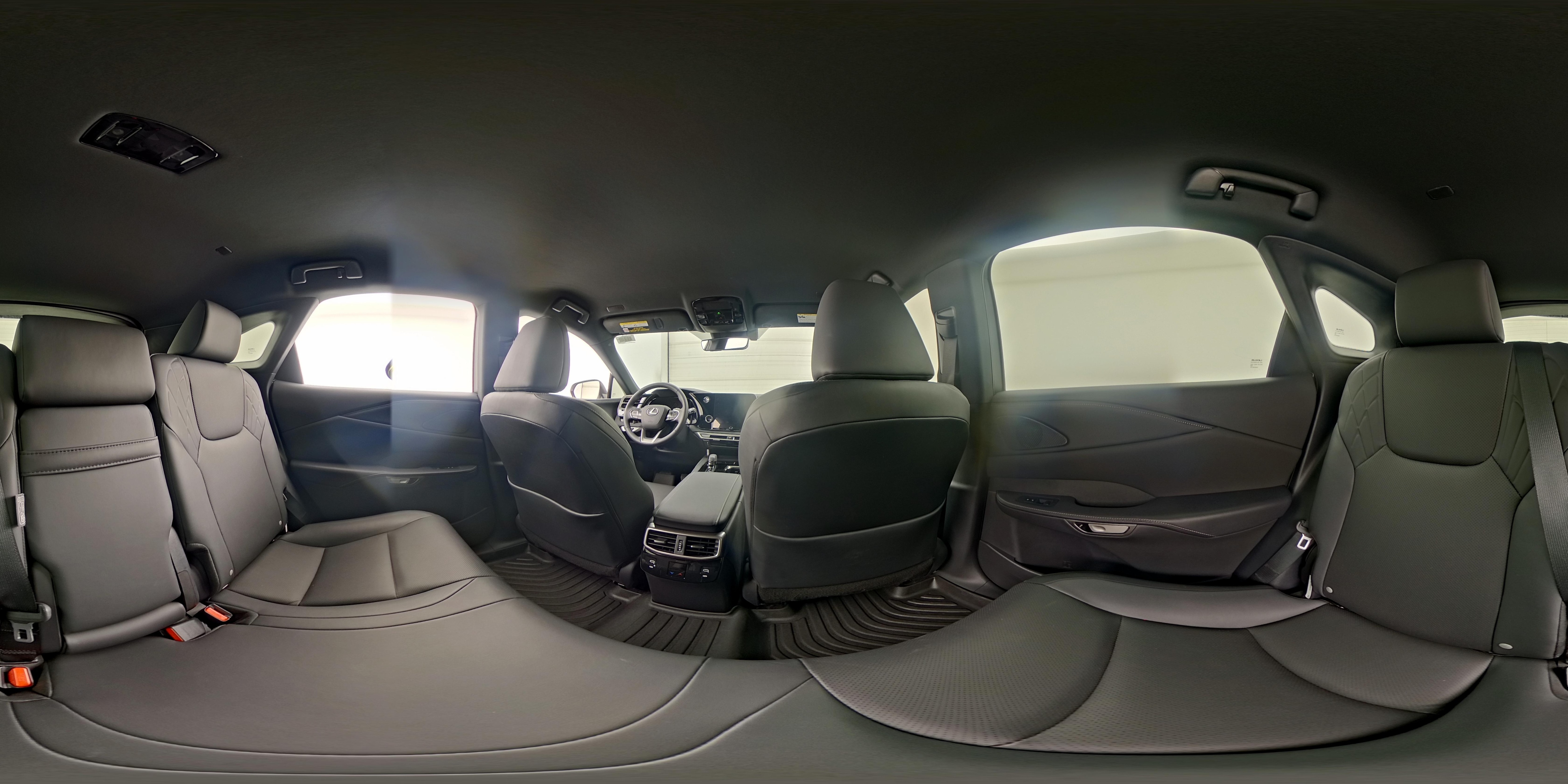 2025 Lexus RX 350 - Photo 24