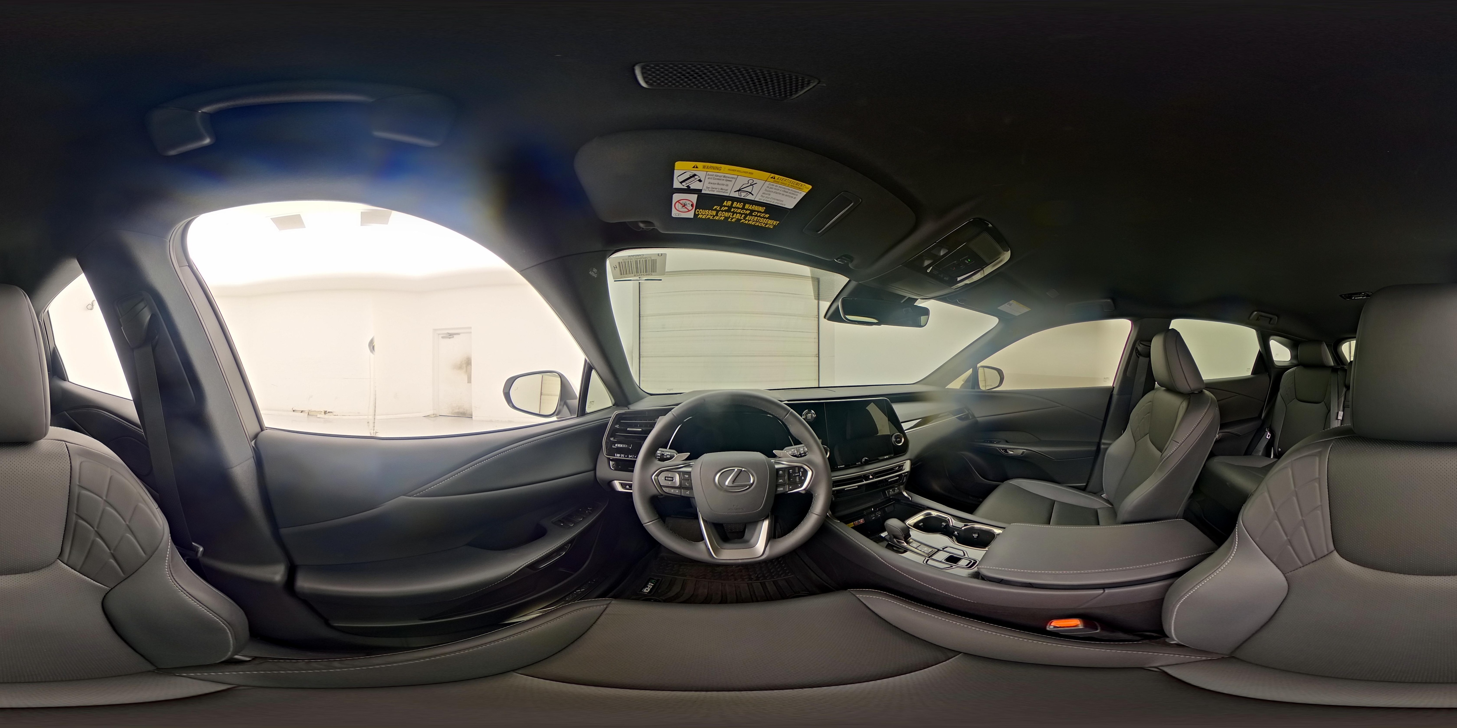 2025 Lexus RX 350 - Photo 25