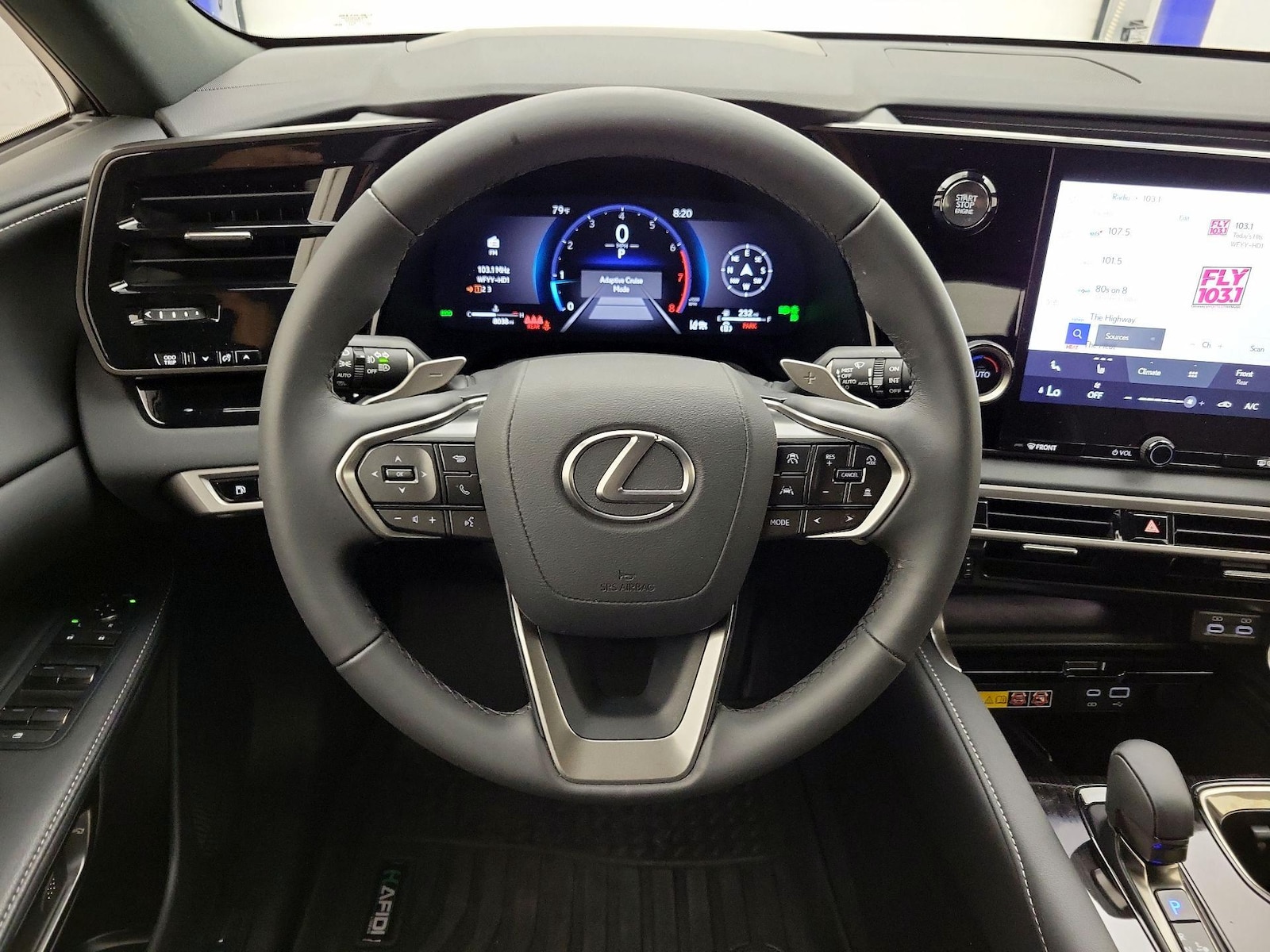 2025 Lexus RX 350 - Photo 11