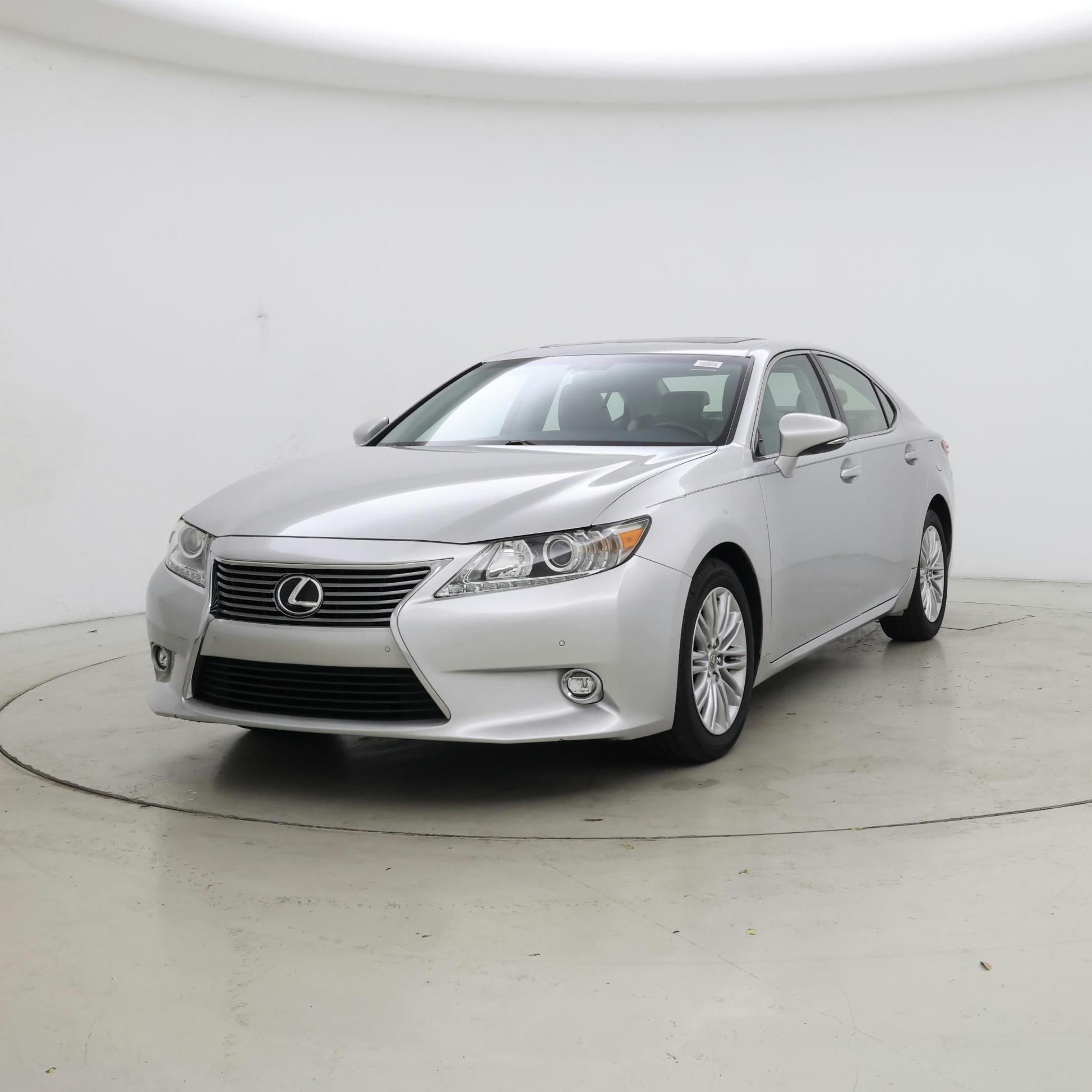 Thumbnail: 2014 Lexus ES - 4