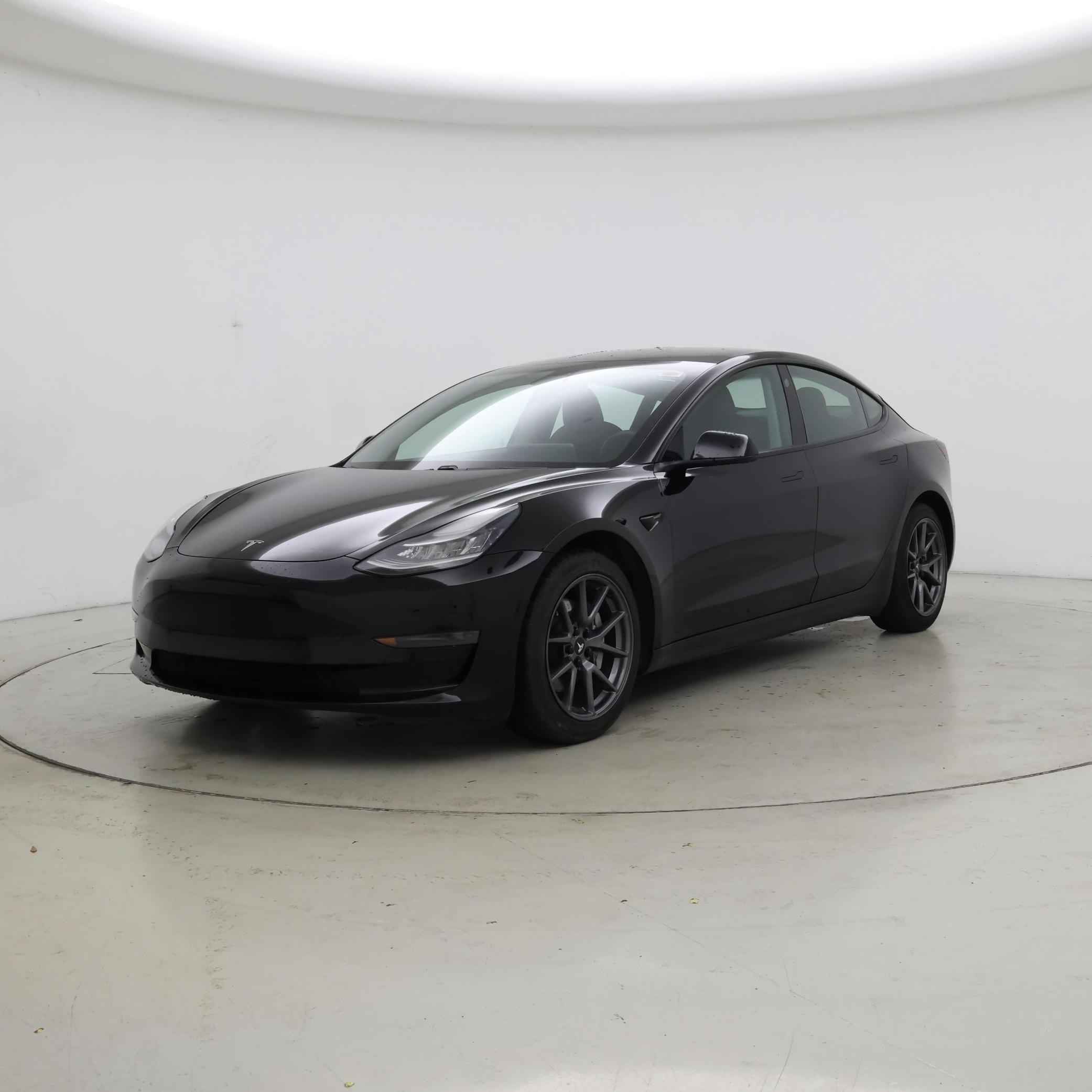 Thumbnail: 2021 Tesla Model 3 - 4