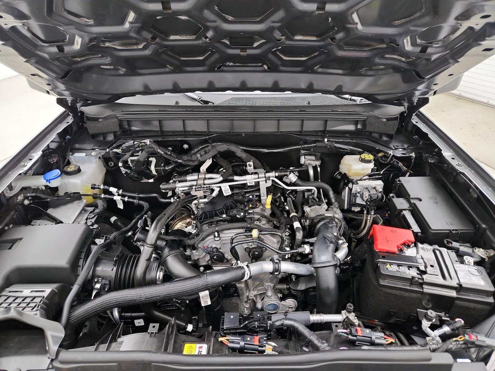 2025 Ford Bronco 4-Door Base - Photo 22