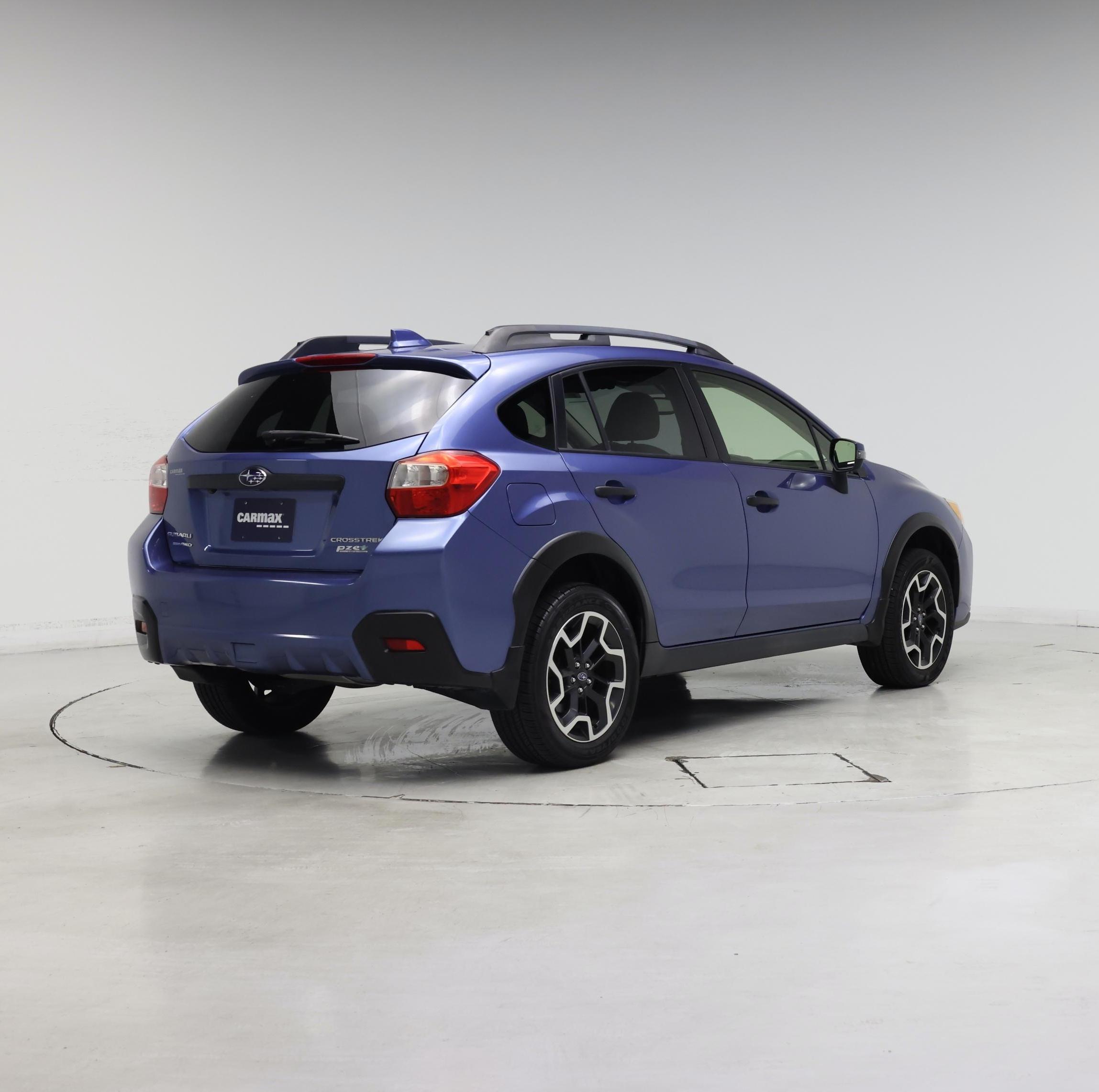 Thumbnail: 2016 Subaru XV Crosstrek - 8