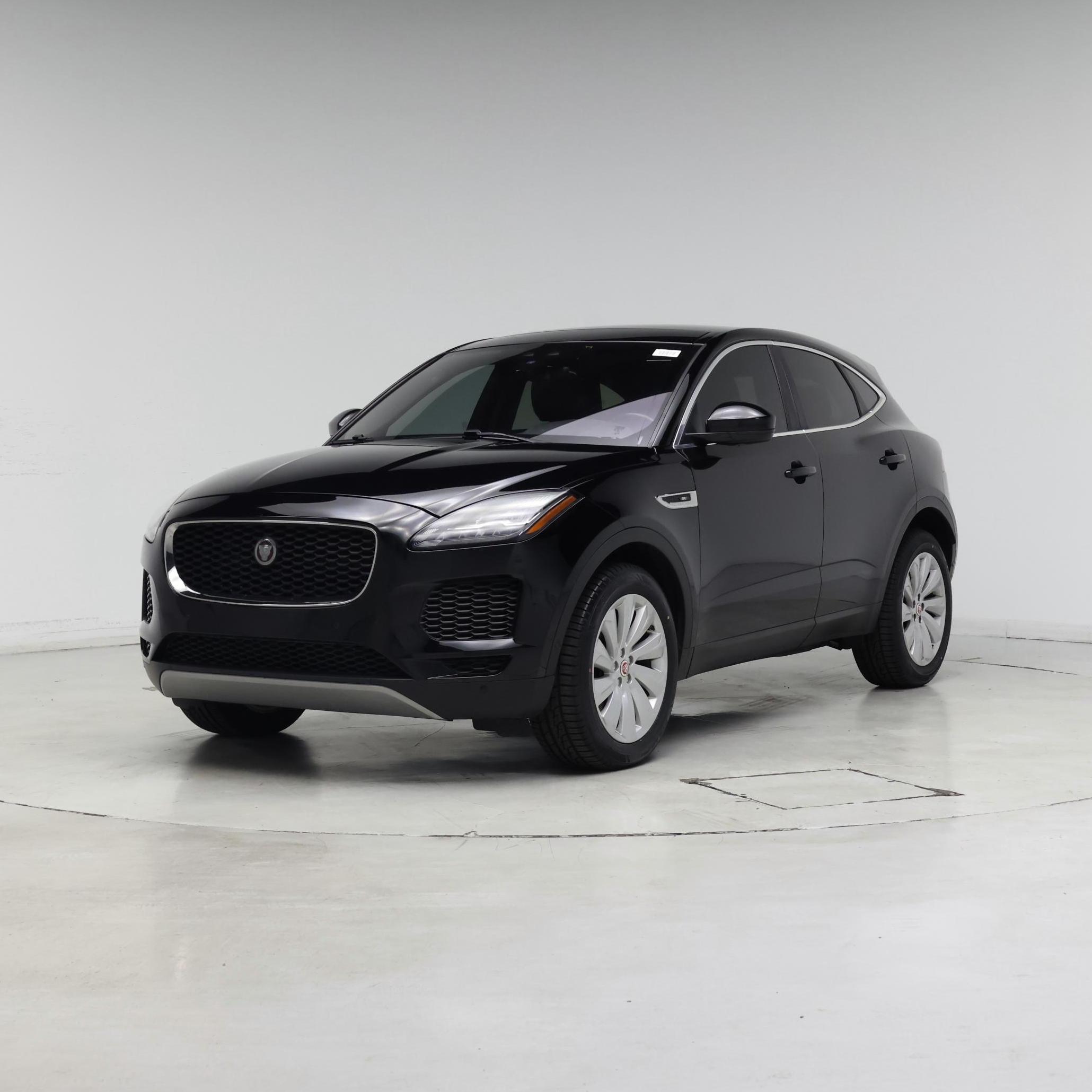 Thumbnail: 2019 Jaguar E-Pace - 4