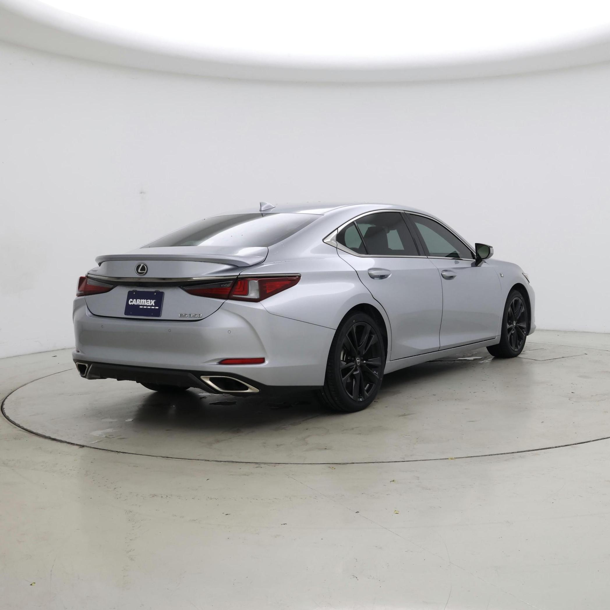 Thumbnail: 2023 Lexus ES - 8