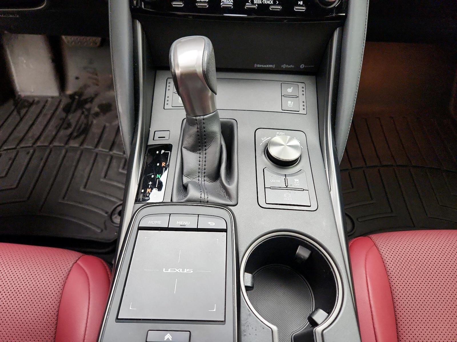 2023 Lexus IS 300 - Photo 17