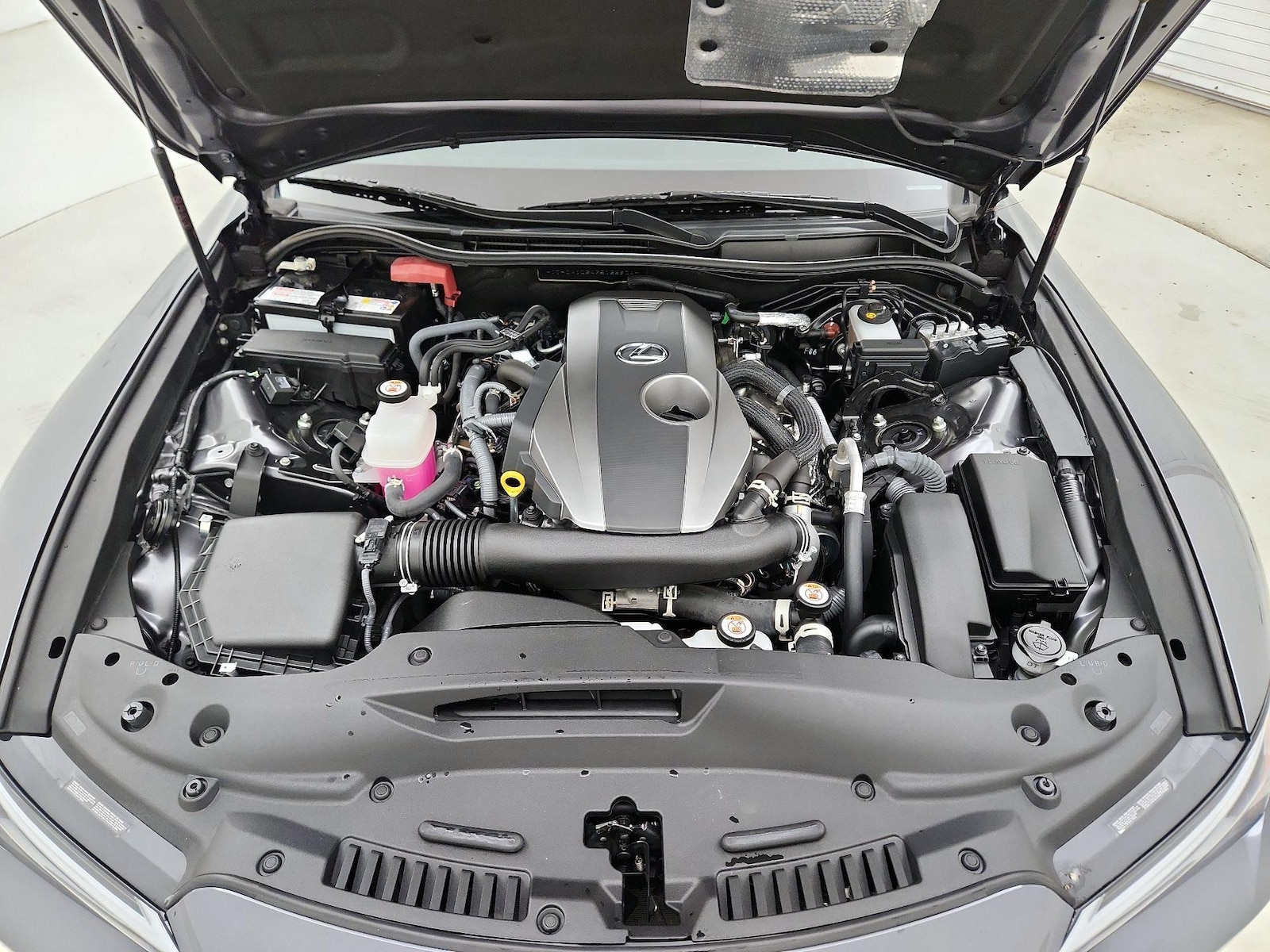 2023 Lexus IS 300 - Photo 22