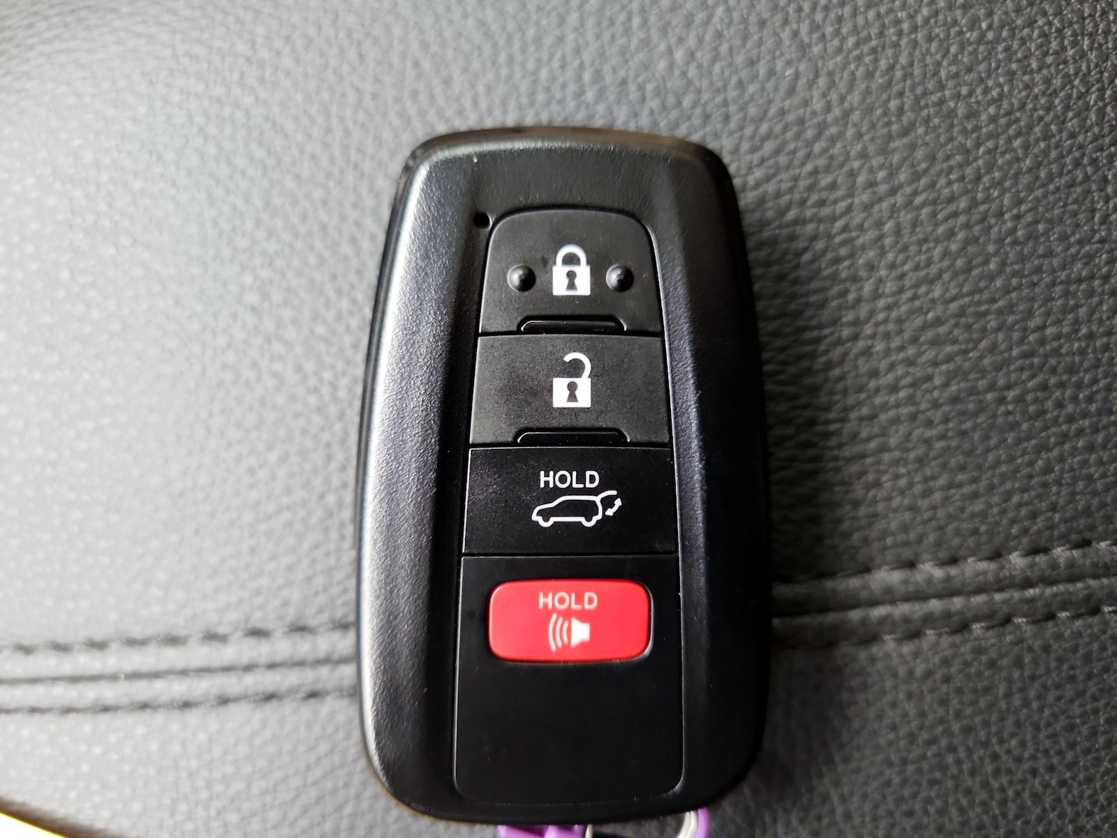 2025 Toyota RAV4 XLE Premium - Photo 24