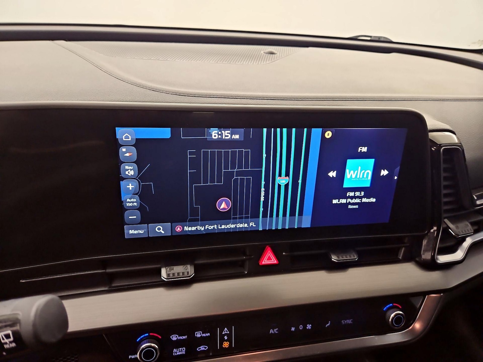2023 Kia Sportage EX - Photo 13