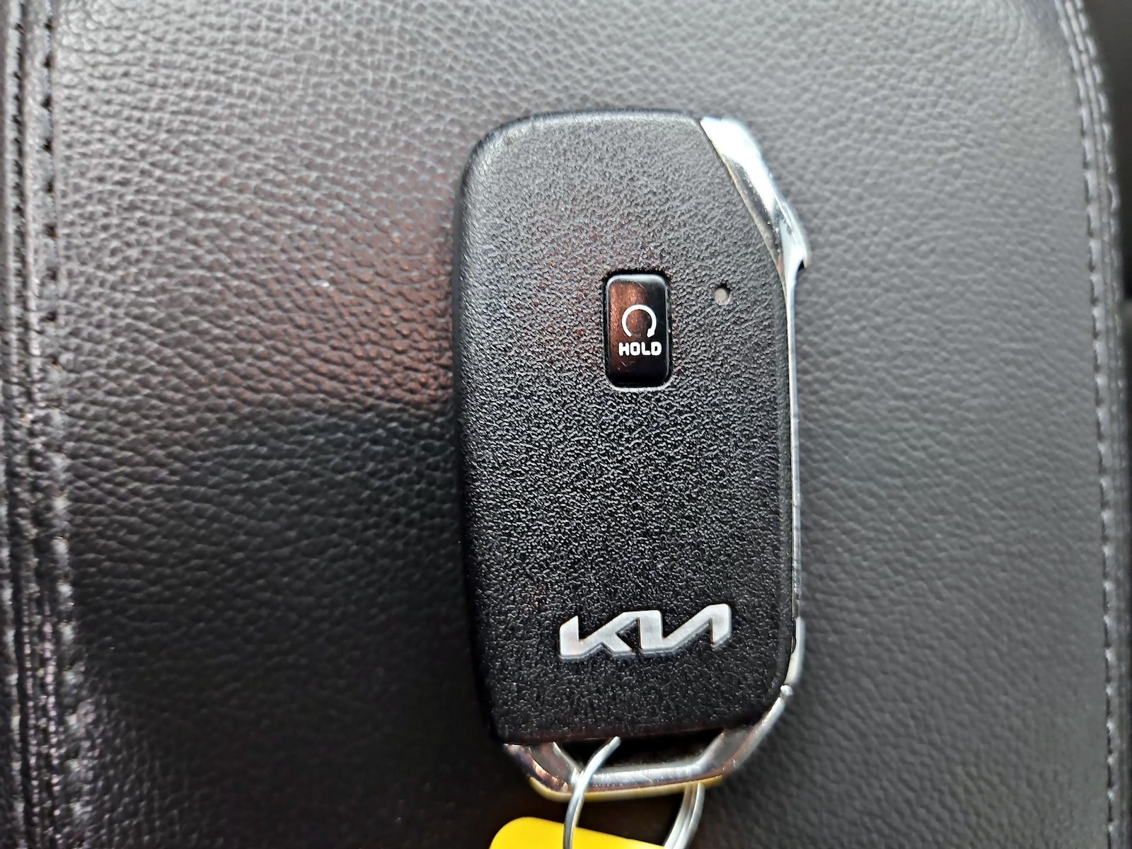 2023 Kia Sportage EX - Photo 22