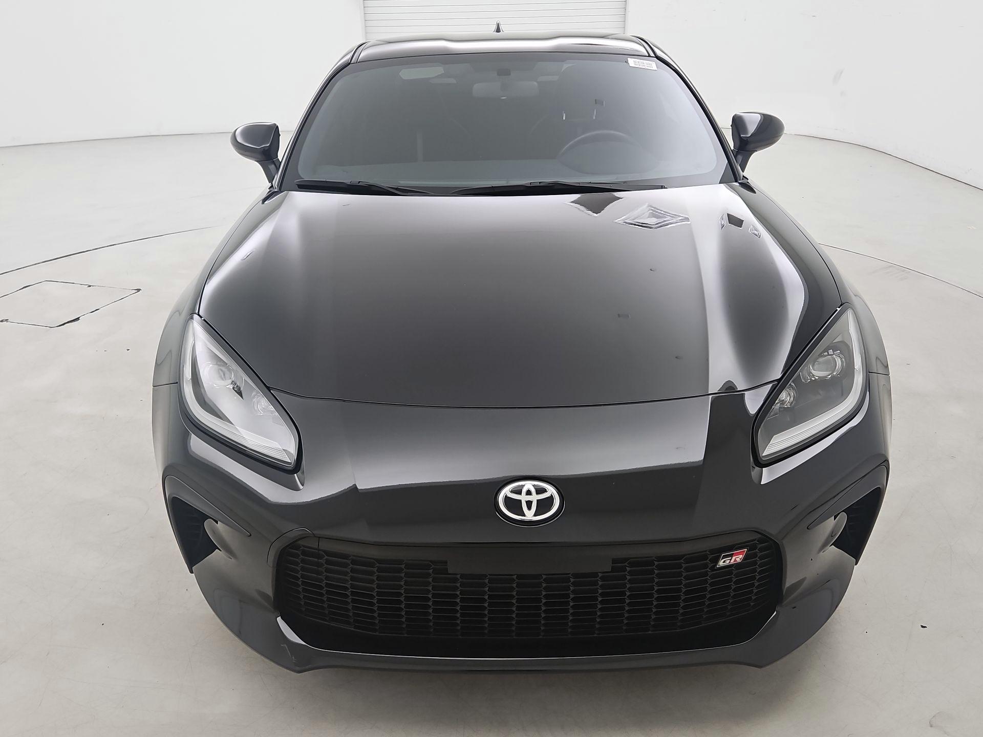 Thumbnail: 2025 Toyota GR86 - 2