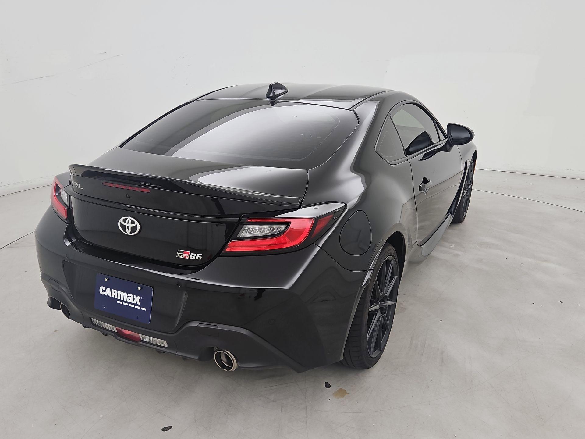 Thumbnail: 2025 Toyota GR86 - 5