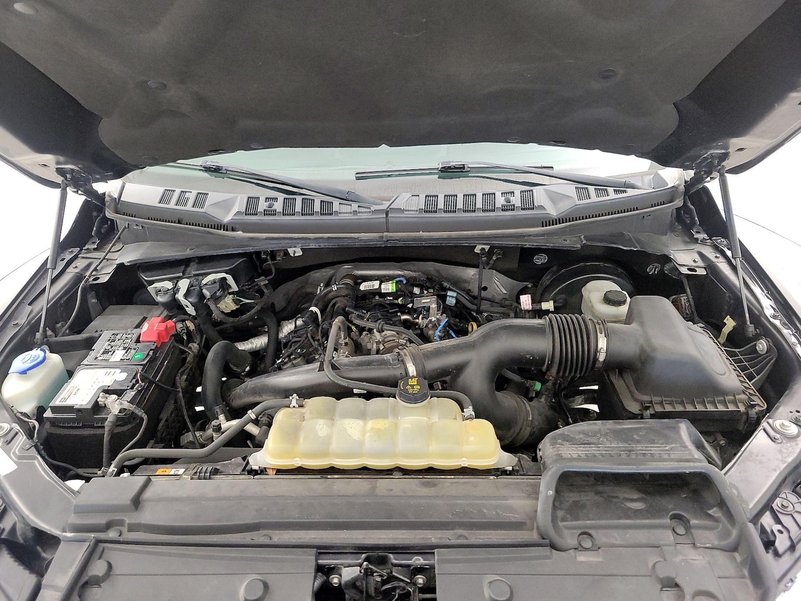 2020 Ford F-150 XLT - Photo 23