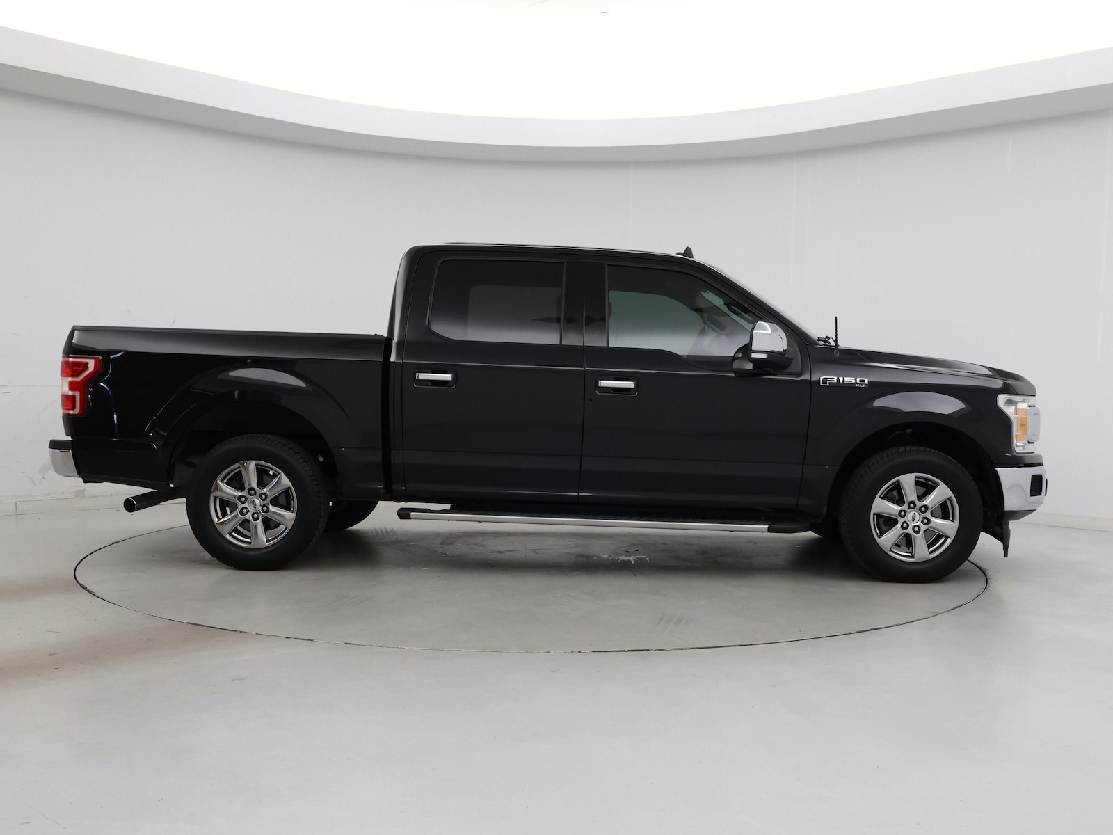 2020 Ford F-150 XLT - Photo 8