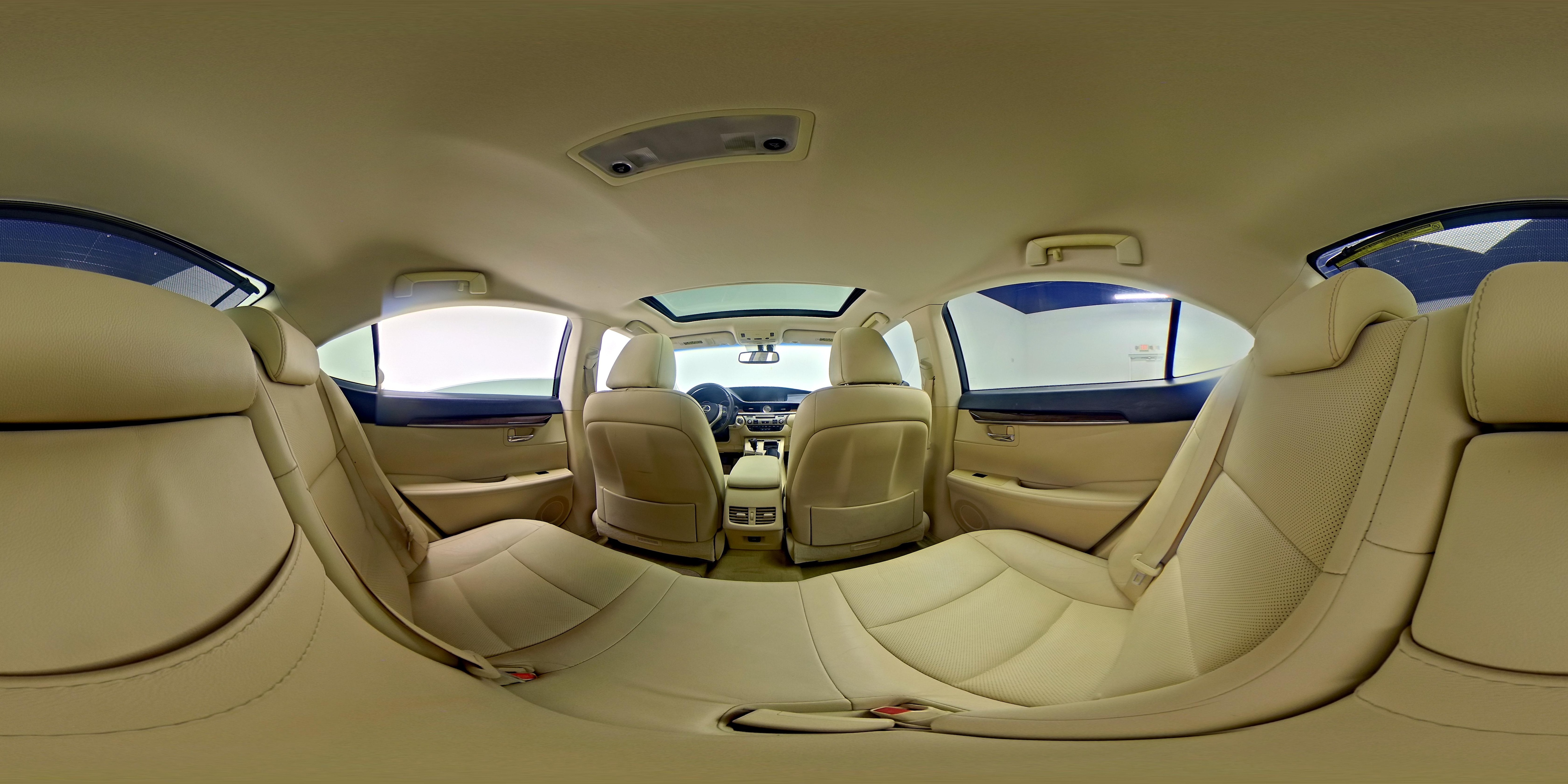 2014 Lexus ES 350 - Photo 27