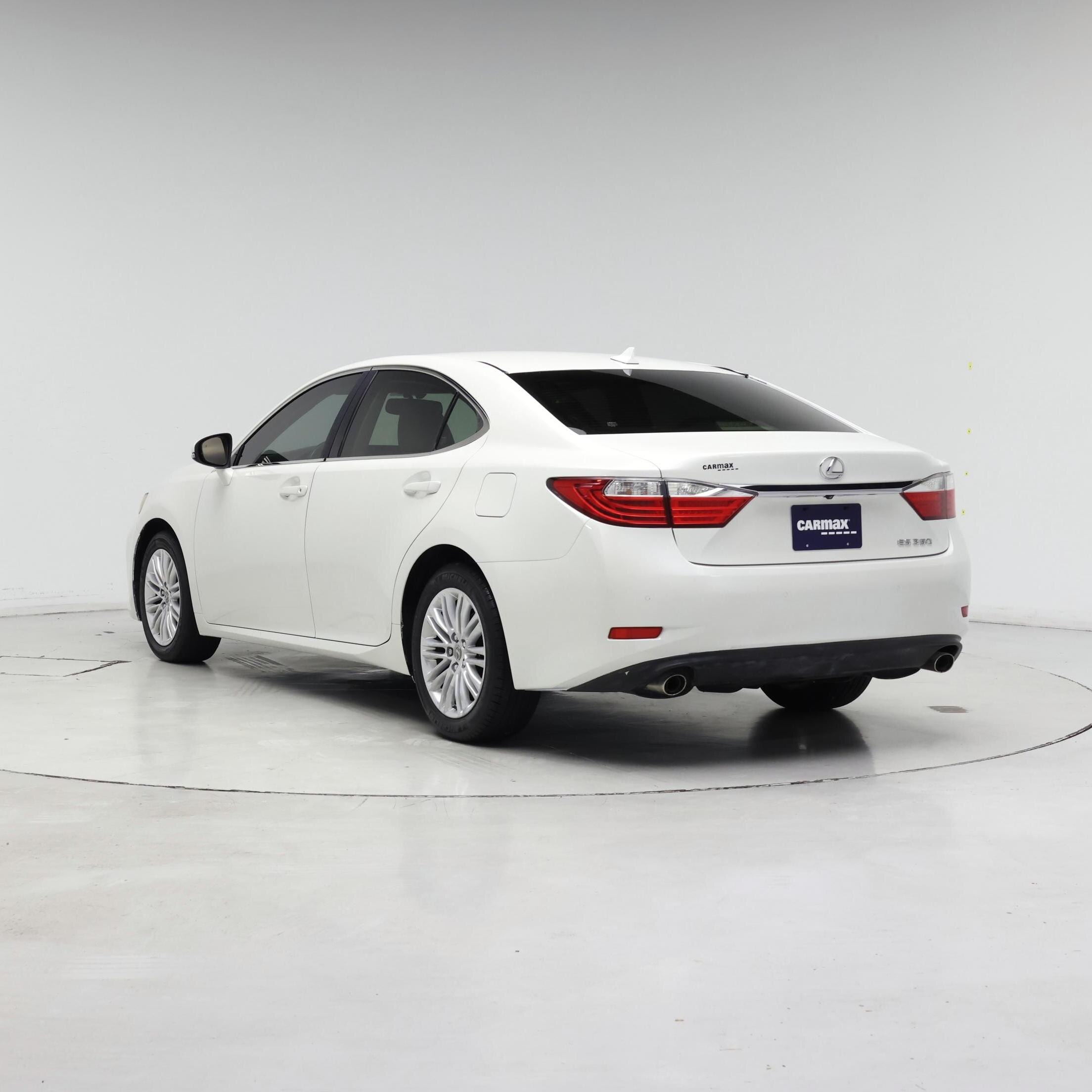 Thumbnail: 2014 Lexus ES - 2