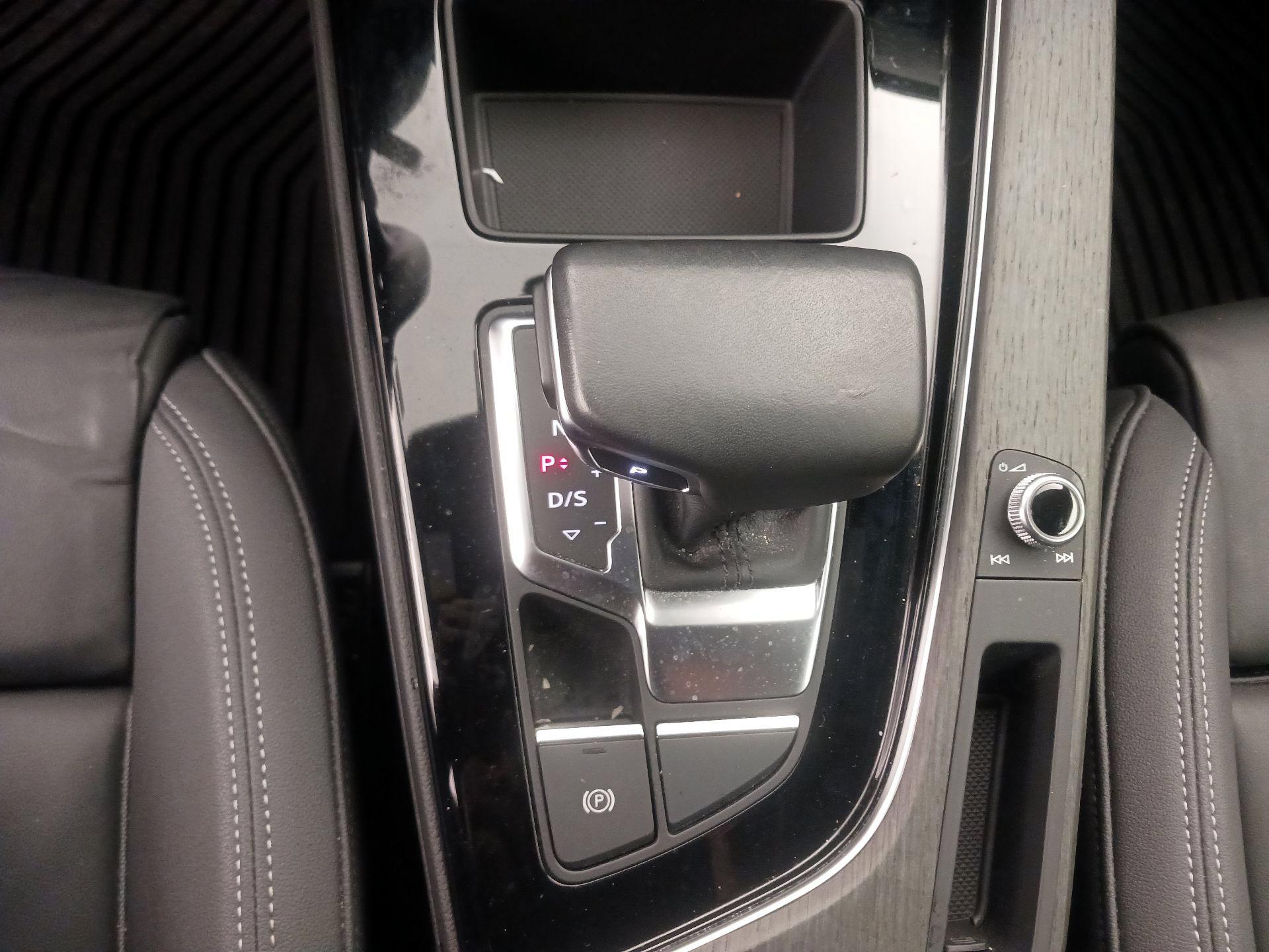 Thumbnail: 2021 Audi A4 - 17