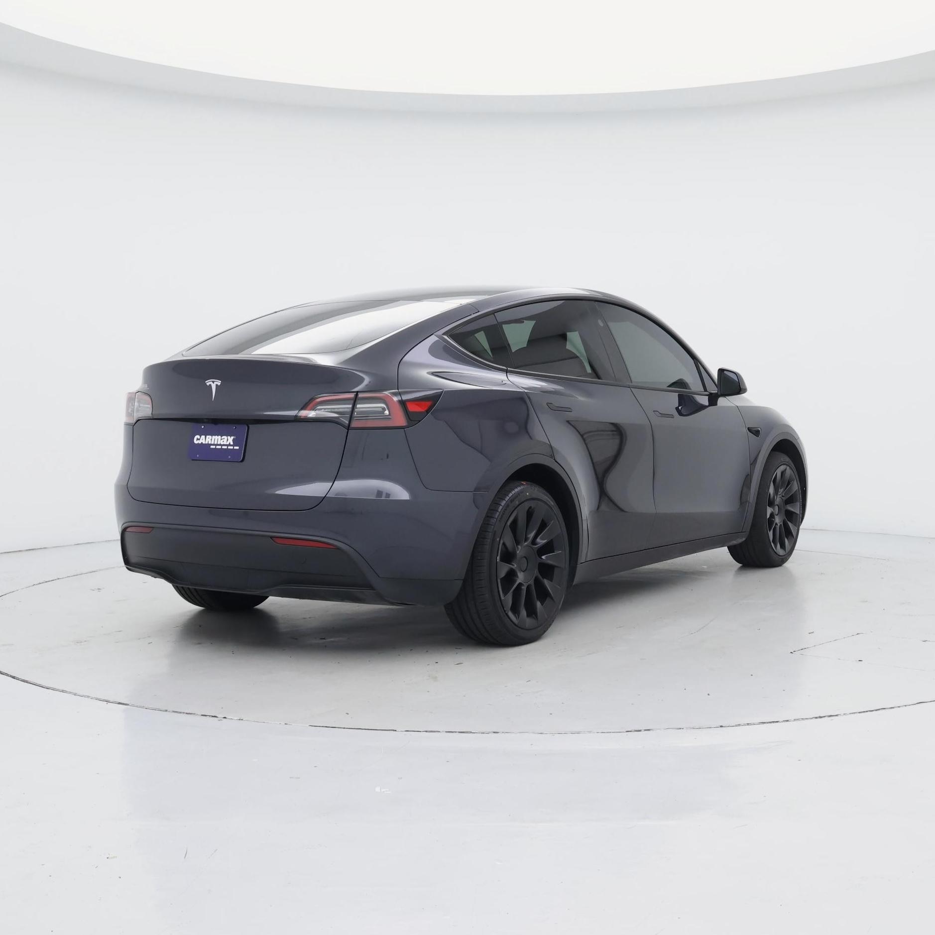 Thumbnail: 2024 Tesla Model Y - 8
