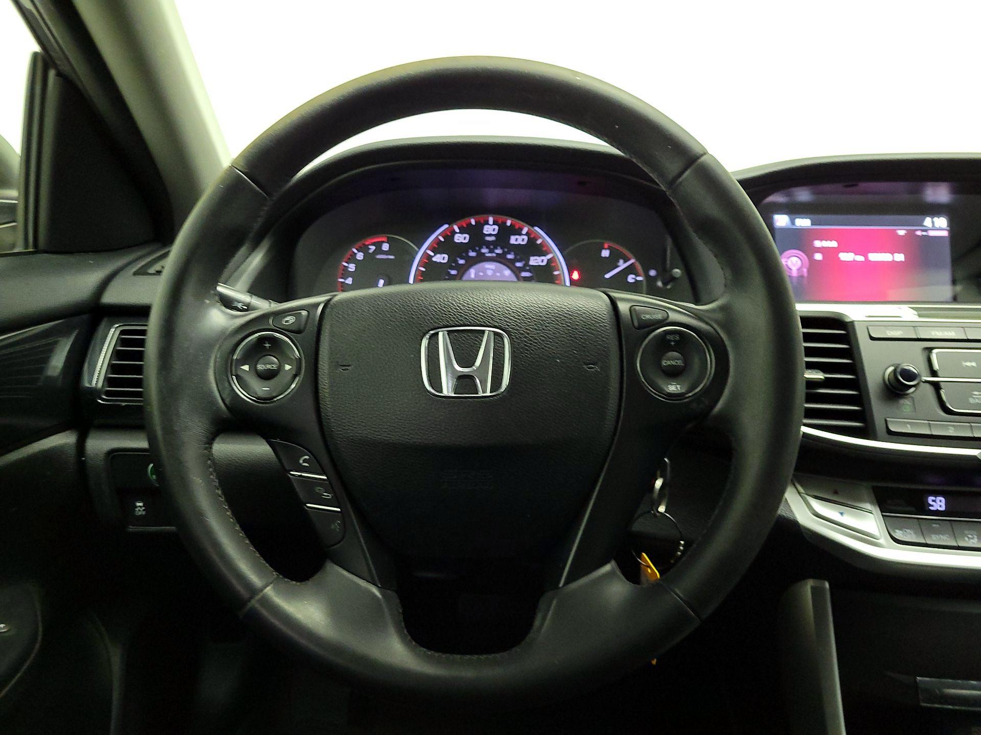Thumbnail: 2015 Honda Accord - 10