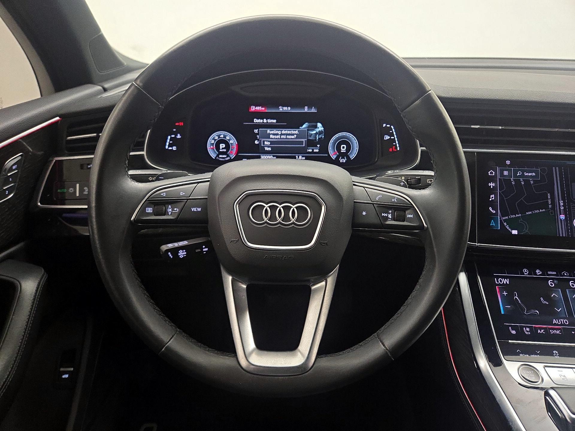 Thumbnail: 2021 Audi Q7 - 10