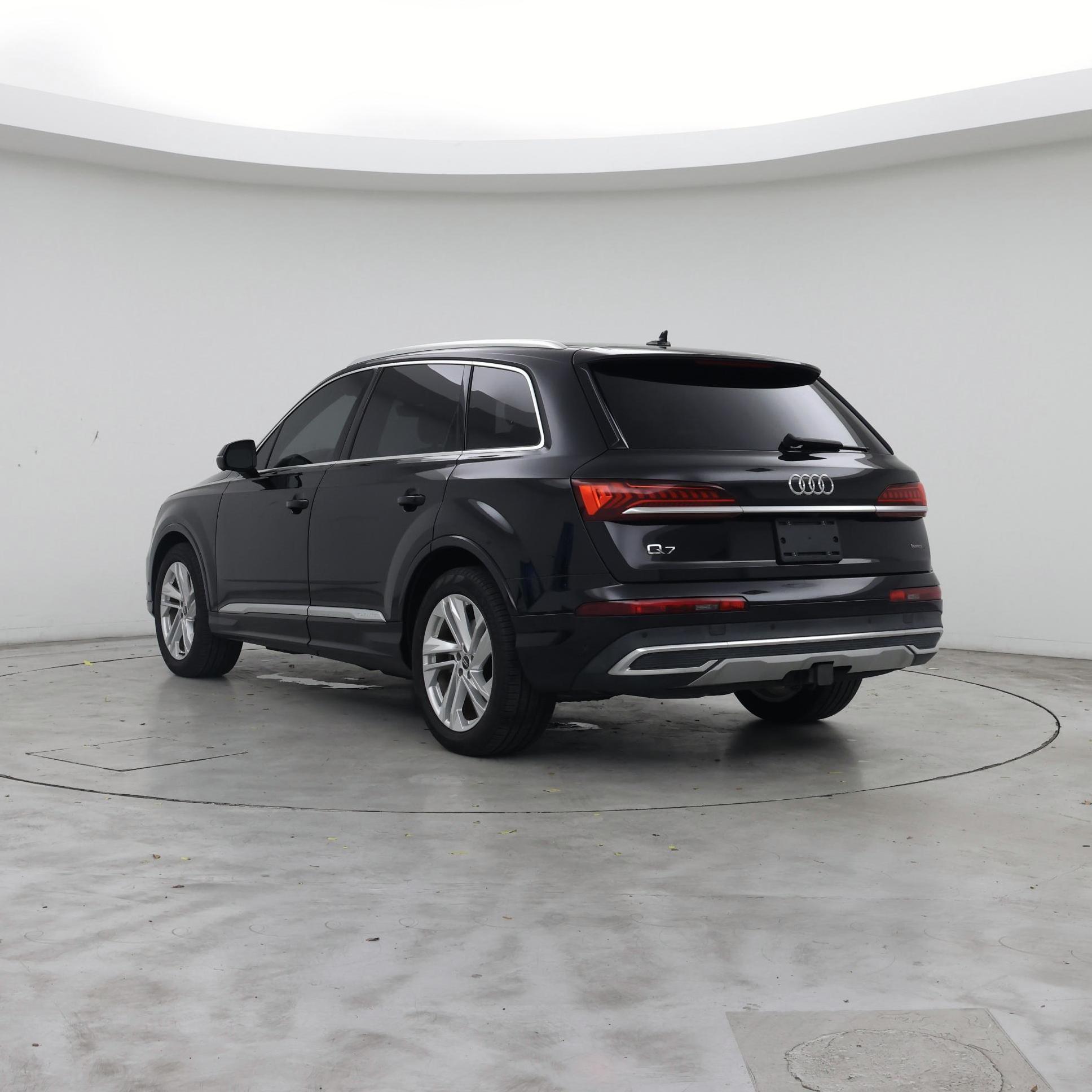 Thumbnail: 2021 Audi Q7 - 2