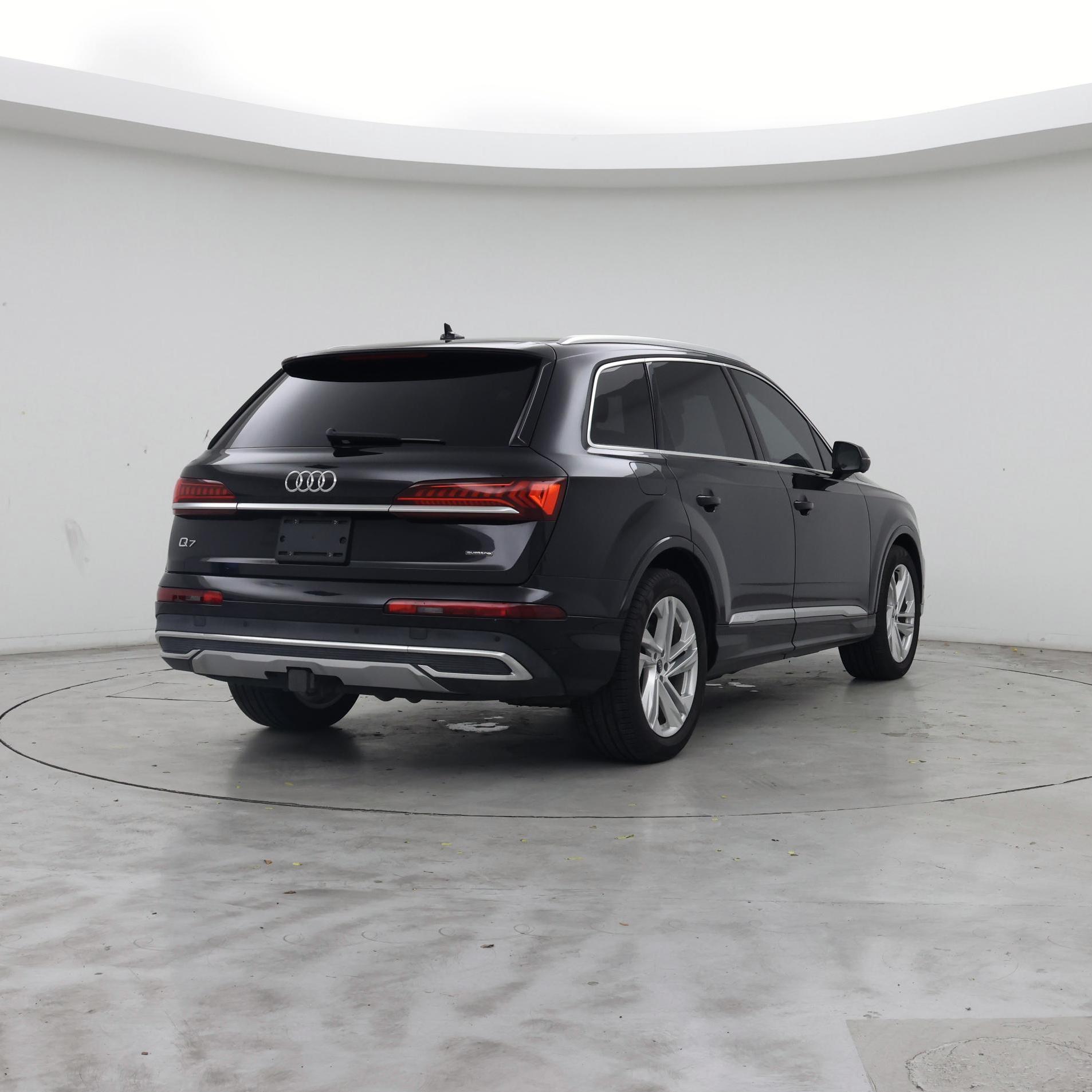 Thumbnail: 2021 Audi Q7 - 8