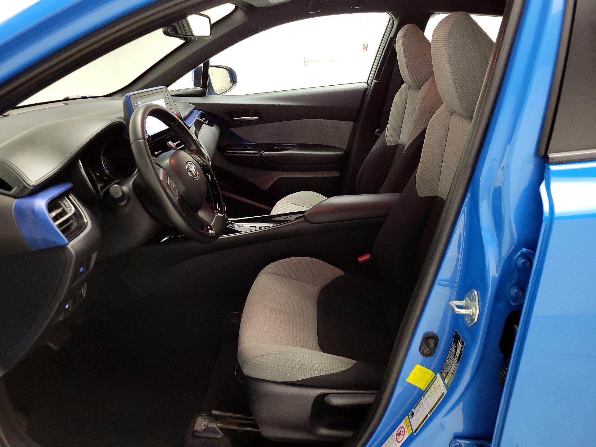 Thumbnail: 2019 Toyota C-HR - 11