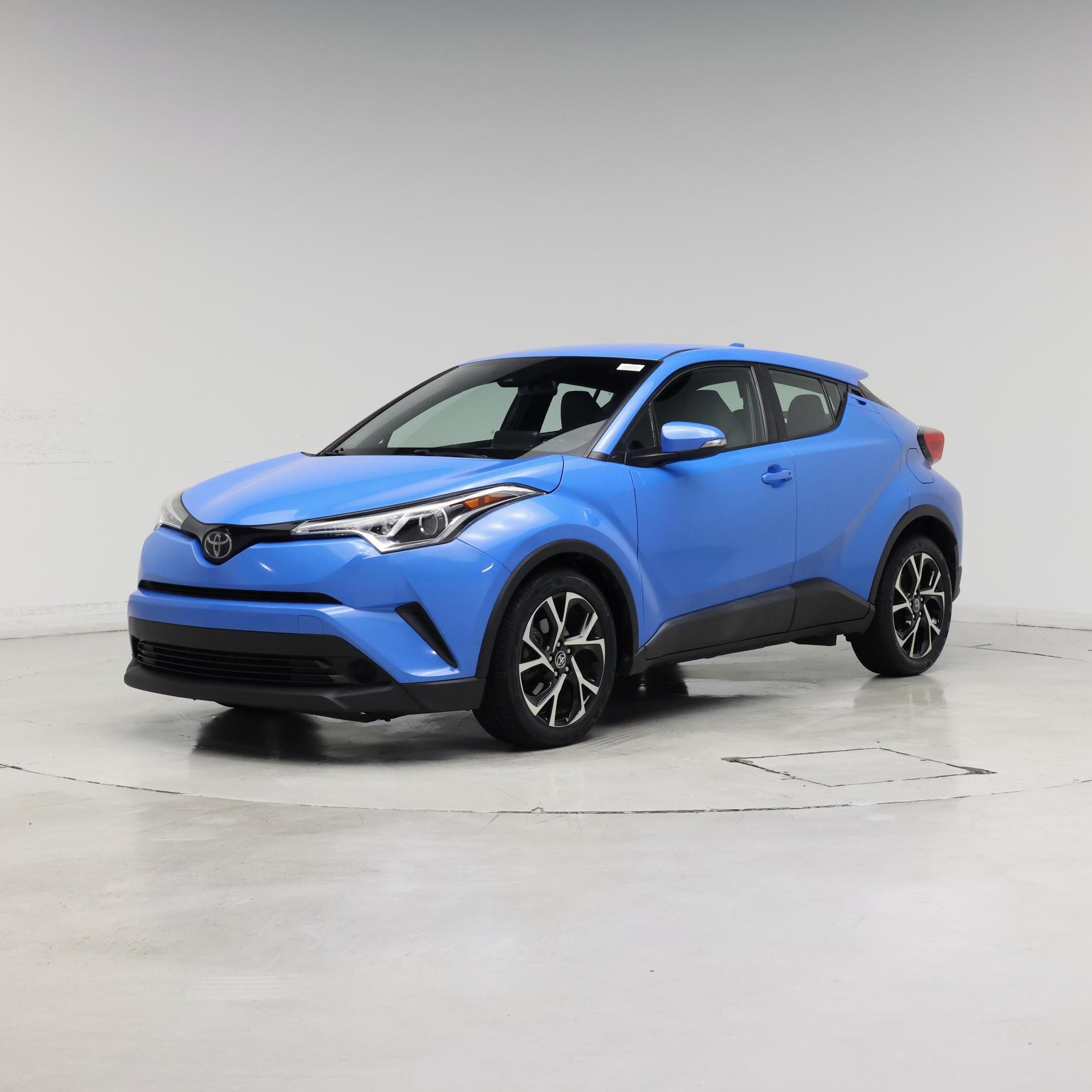 Thumbnail: 2019 Toyota C-HR - 4