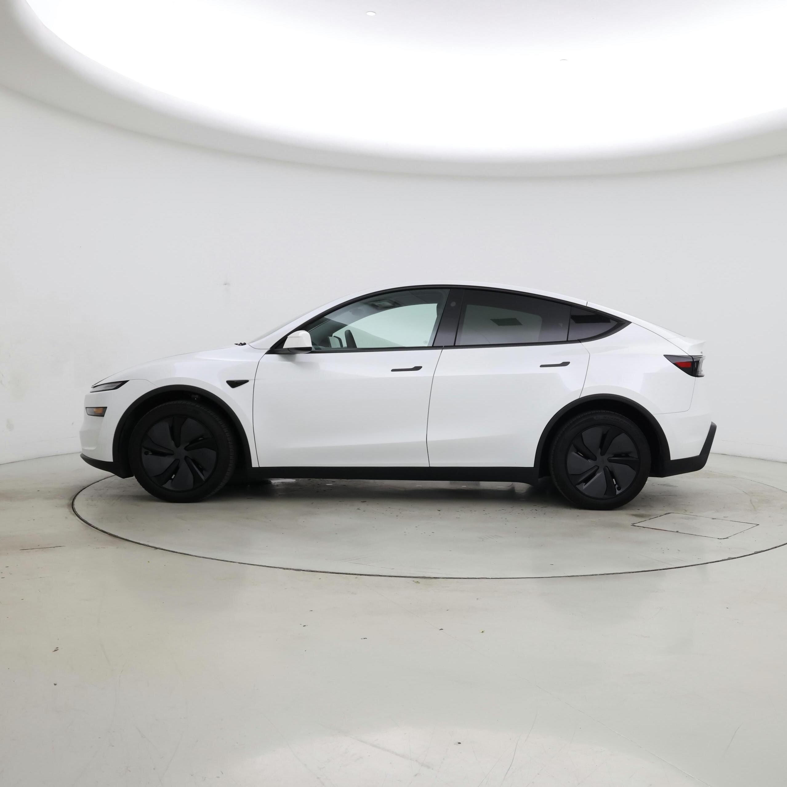 Thumbnail: 2026 Tesla Model Y - 3