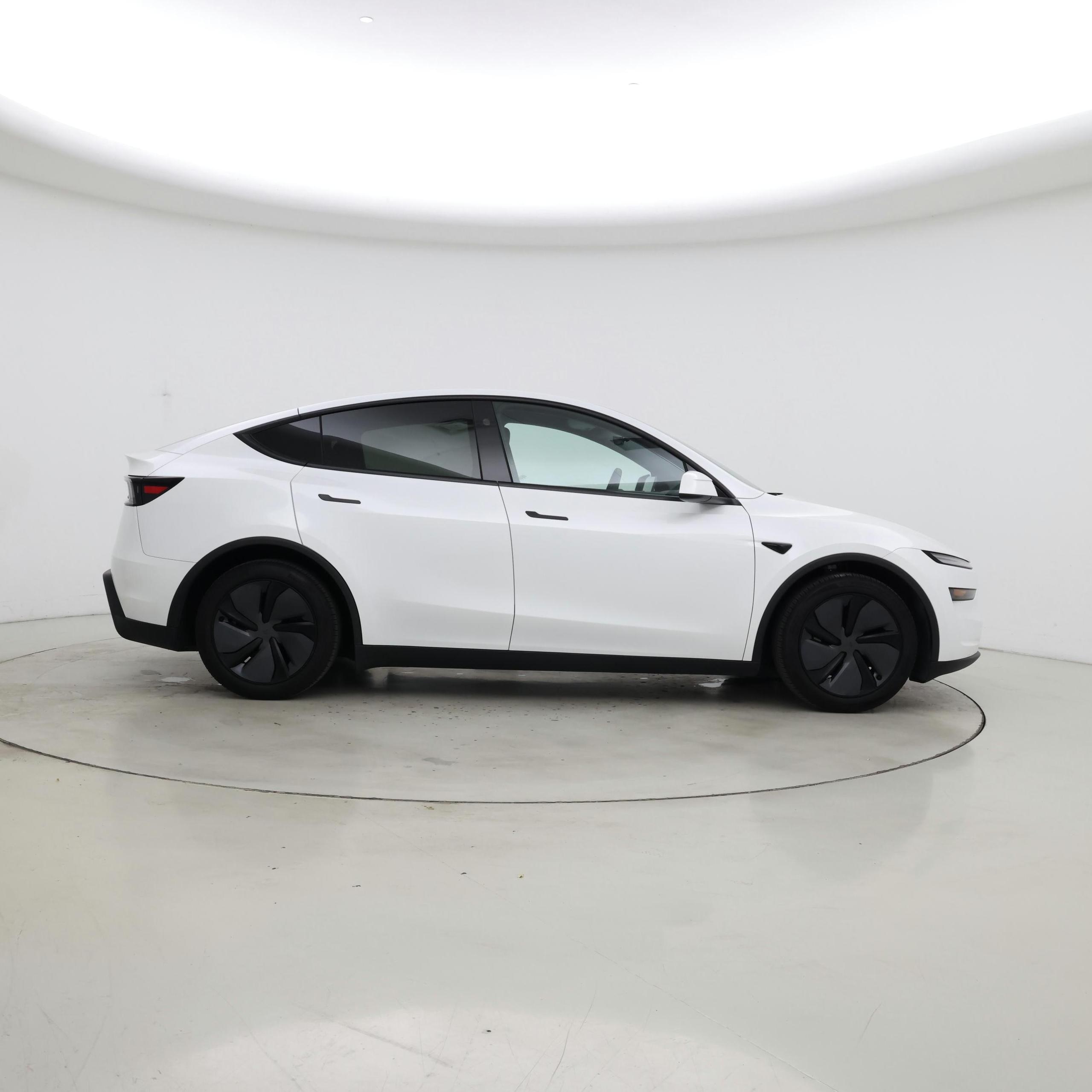 Thumbnail: 2026 Tesla Model Y - 7