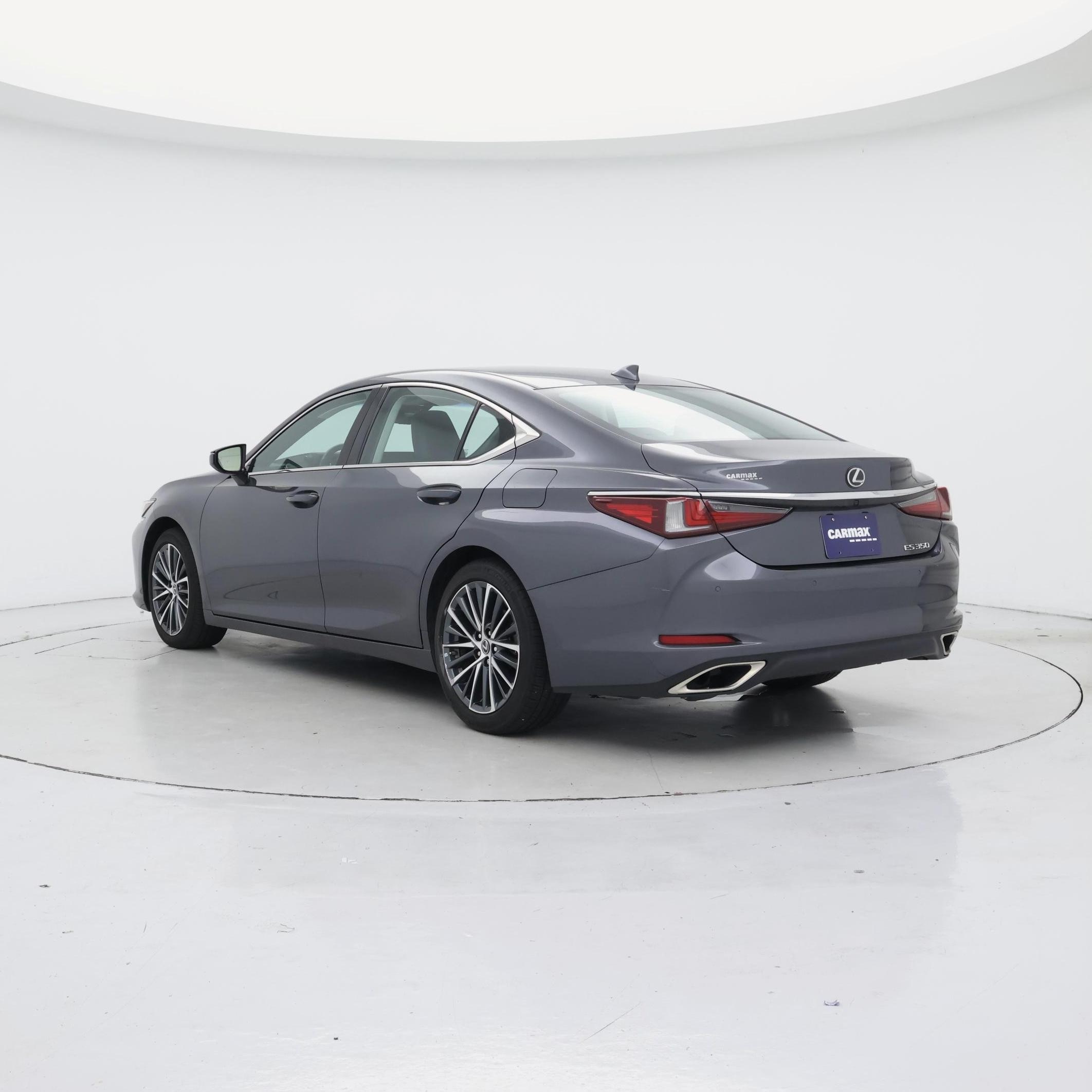 Thumbnail: 2023 Lexus ES - 2