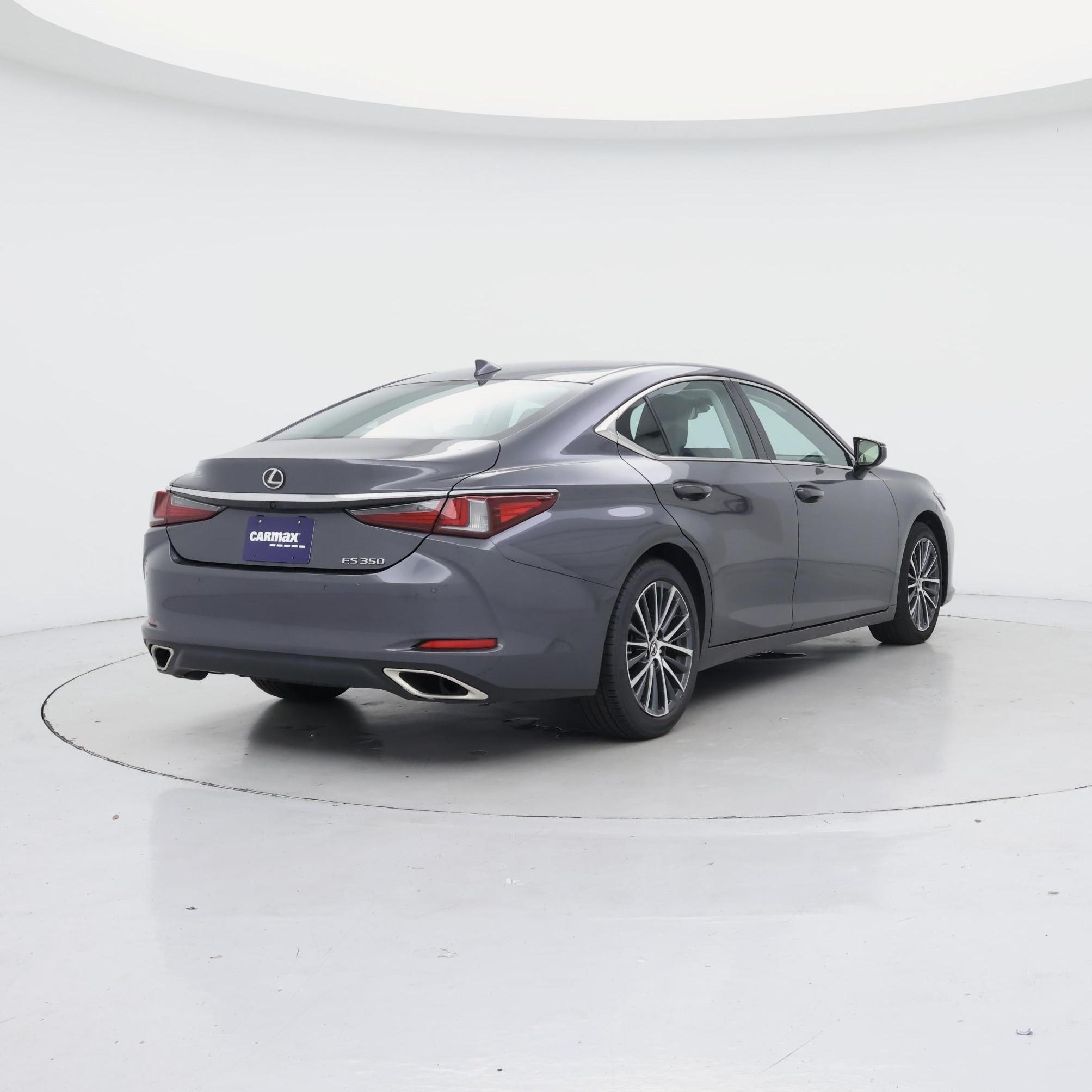 Thumbnail: 2023 Lexus ES - 8