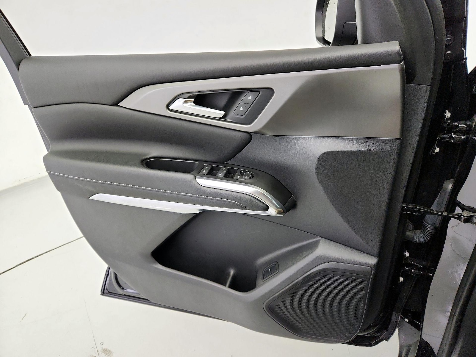 2024 Chevrolet Traverse 1LT - Photo 13