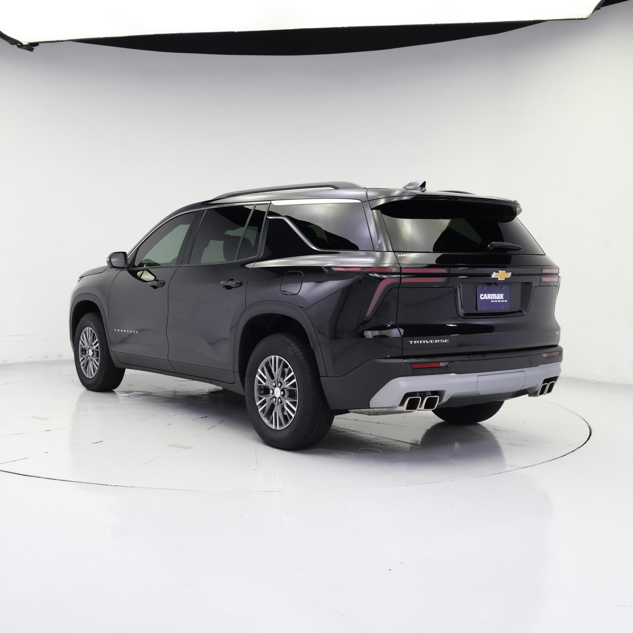 Thumbnail: 2024 Chevrolet Traverse - 2
