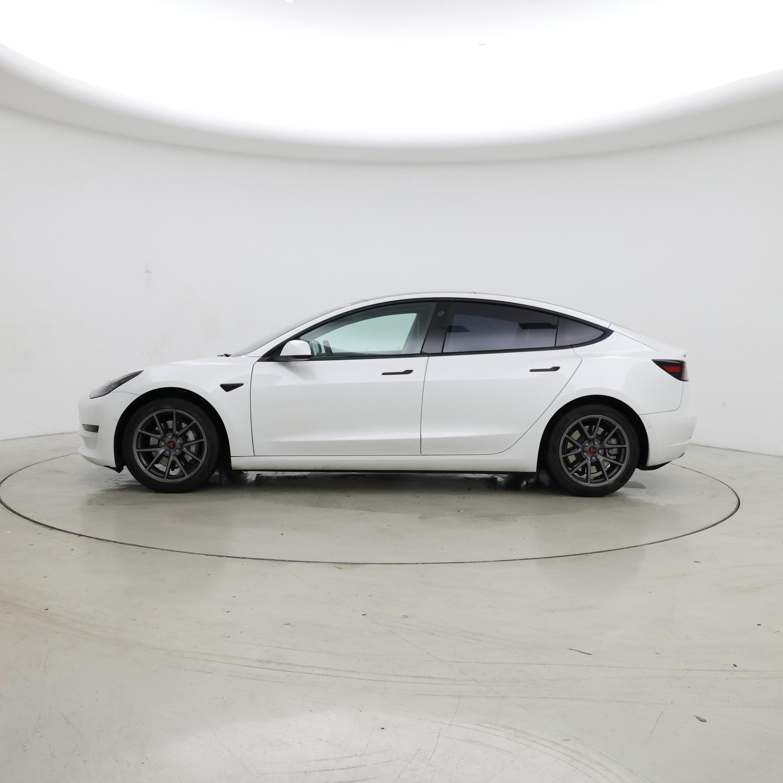 Thumbnail: 2022 Tesla Model 3 - 3