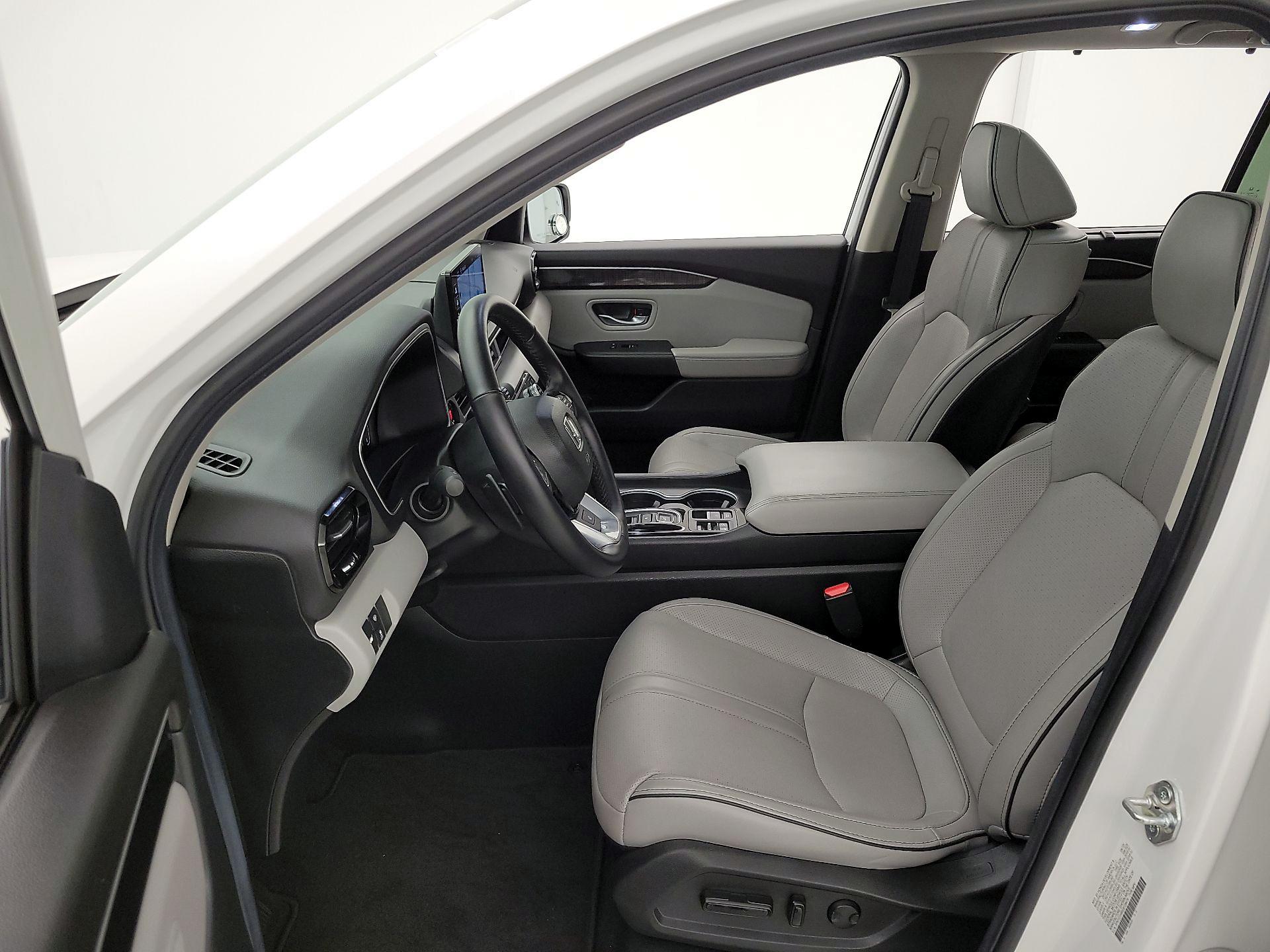 Thumbnail: 2025 Honda Pilot - 11