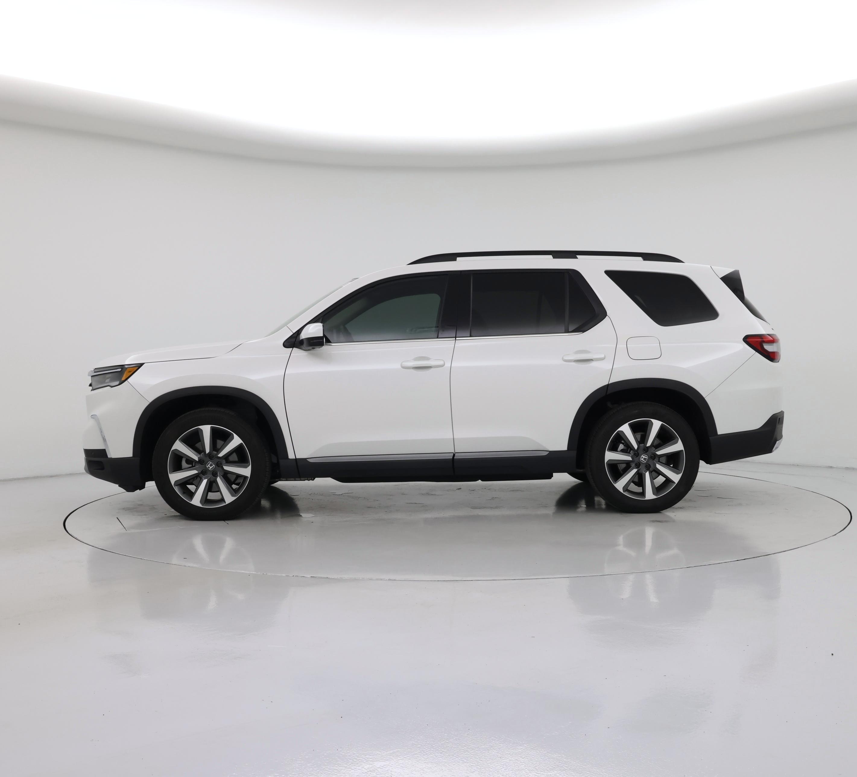 Thumbnail: 2025 Honda Pilot - 3