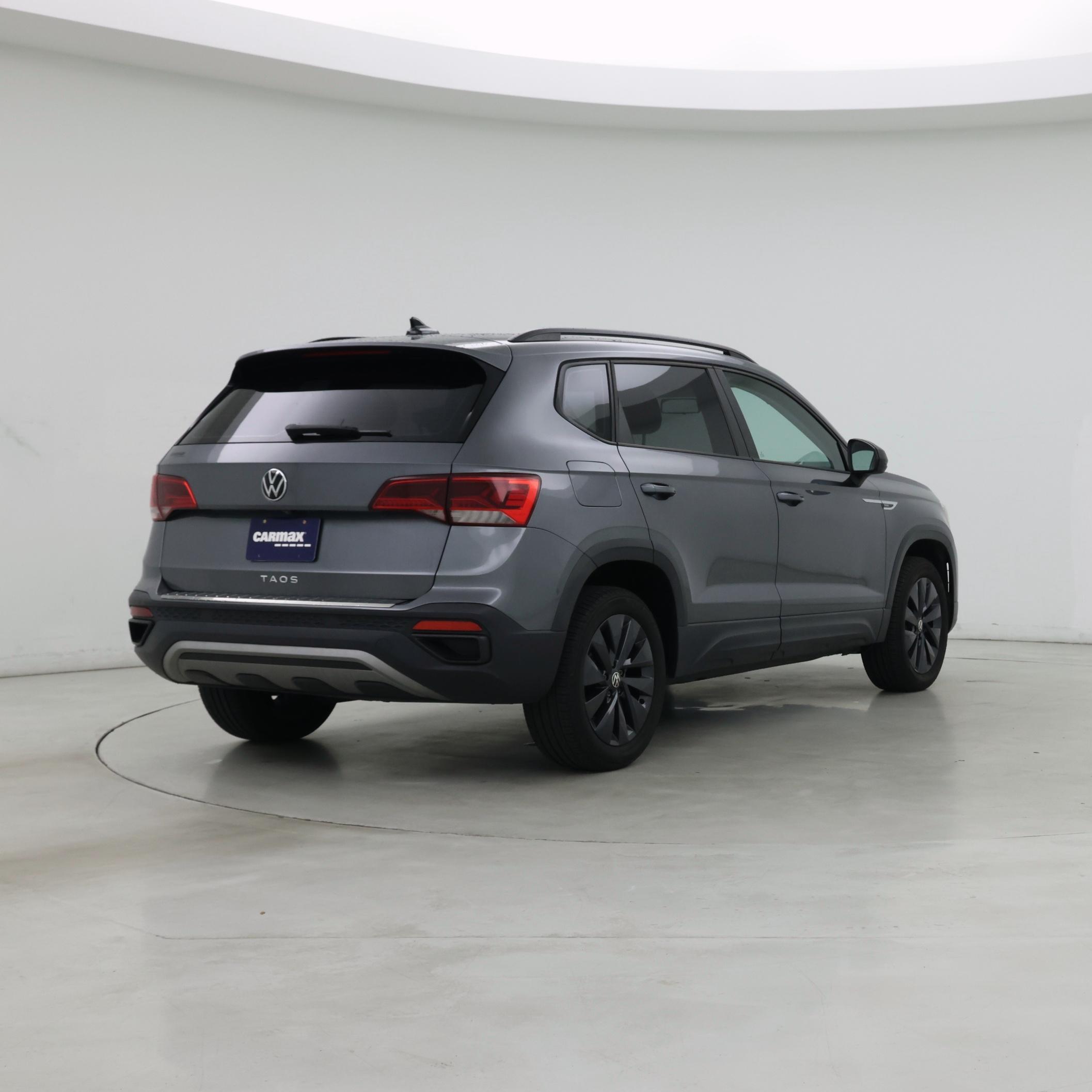 Thumbnail: 2022 Volkswagen Taos - 8